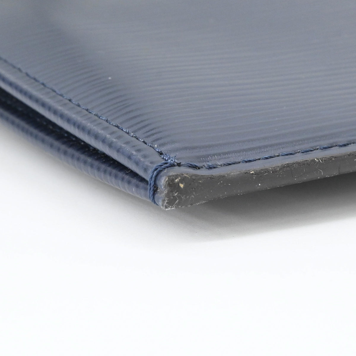 Louis Vuitton Epi Navy Epi Leather Clutch Bag Pouch (Pre-Owned)