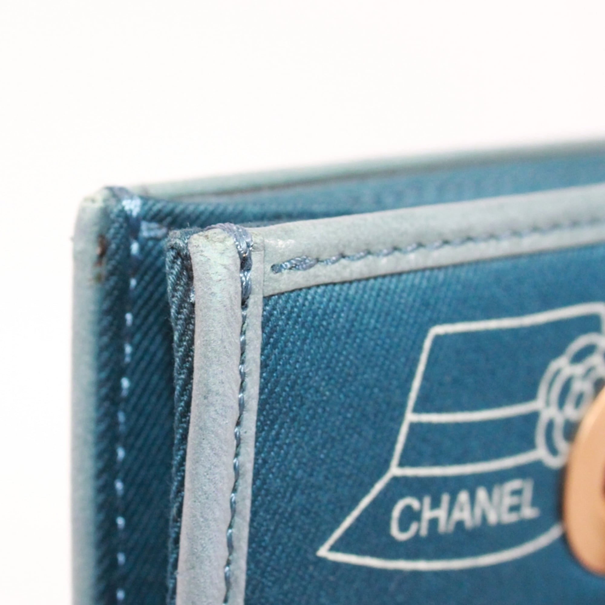 Chanel Blue Canvas Leather Shoulder Bag (Pre-Owned)