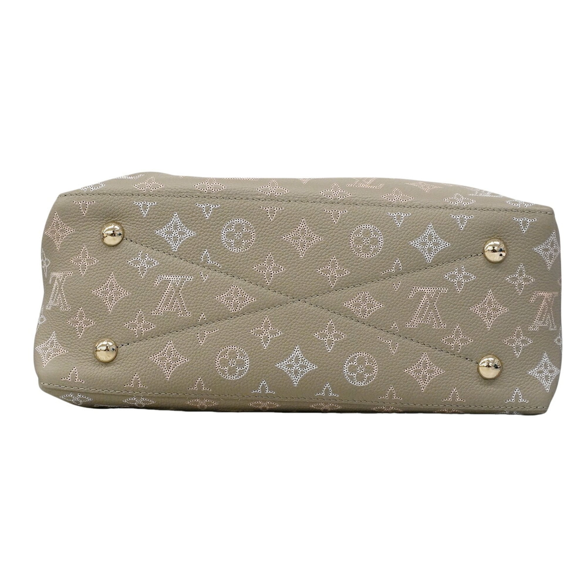 Louis Vuitton Gray Handbag (Pre-Owned)