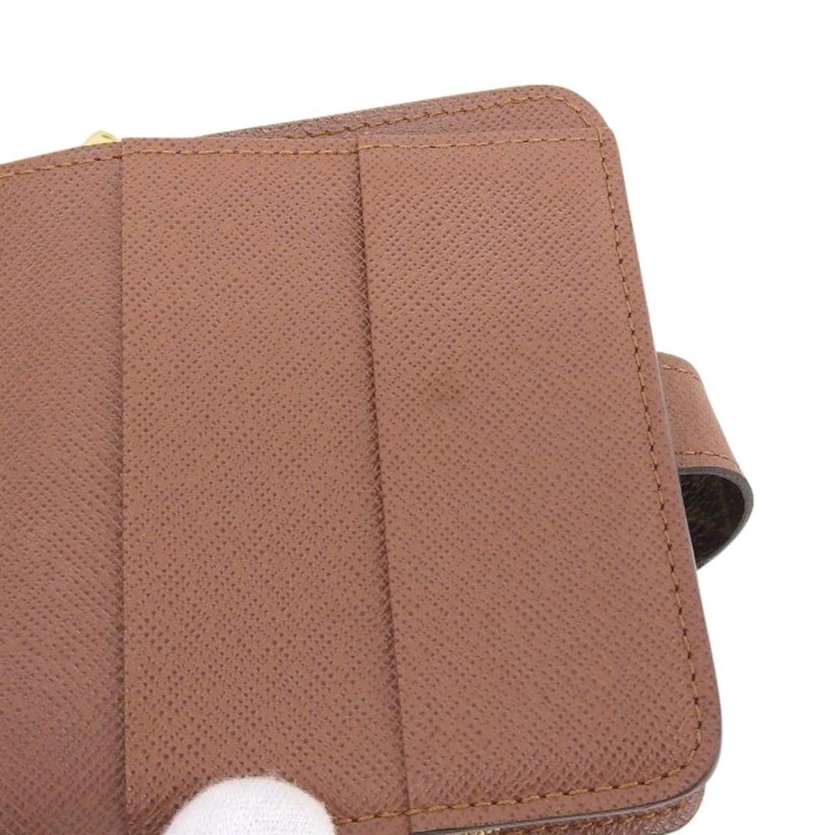 Louis Vuitton Monogram Monogram Wallet (Bi-Fold) (Pre-Owned)