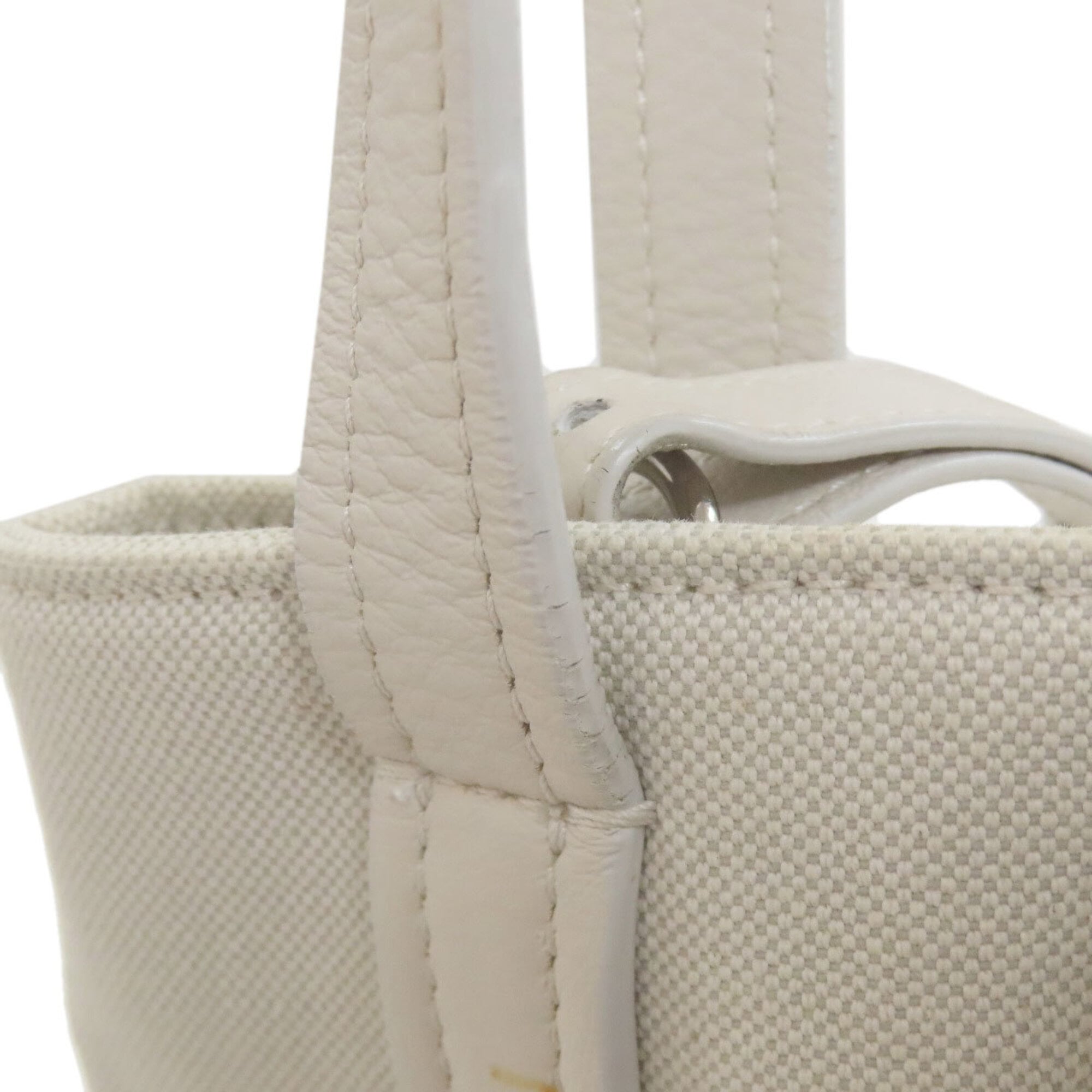 Balenciaga White Canvas Shoulder Bag (Pre-Owned)