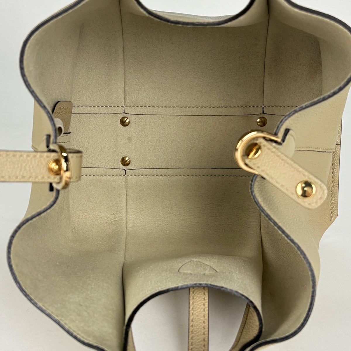 Tod's Beige Leather Handbag Shopping Bag (Pre-Owned)