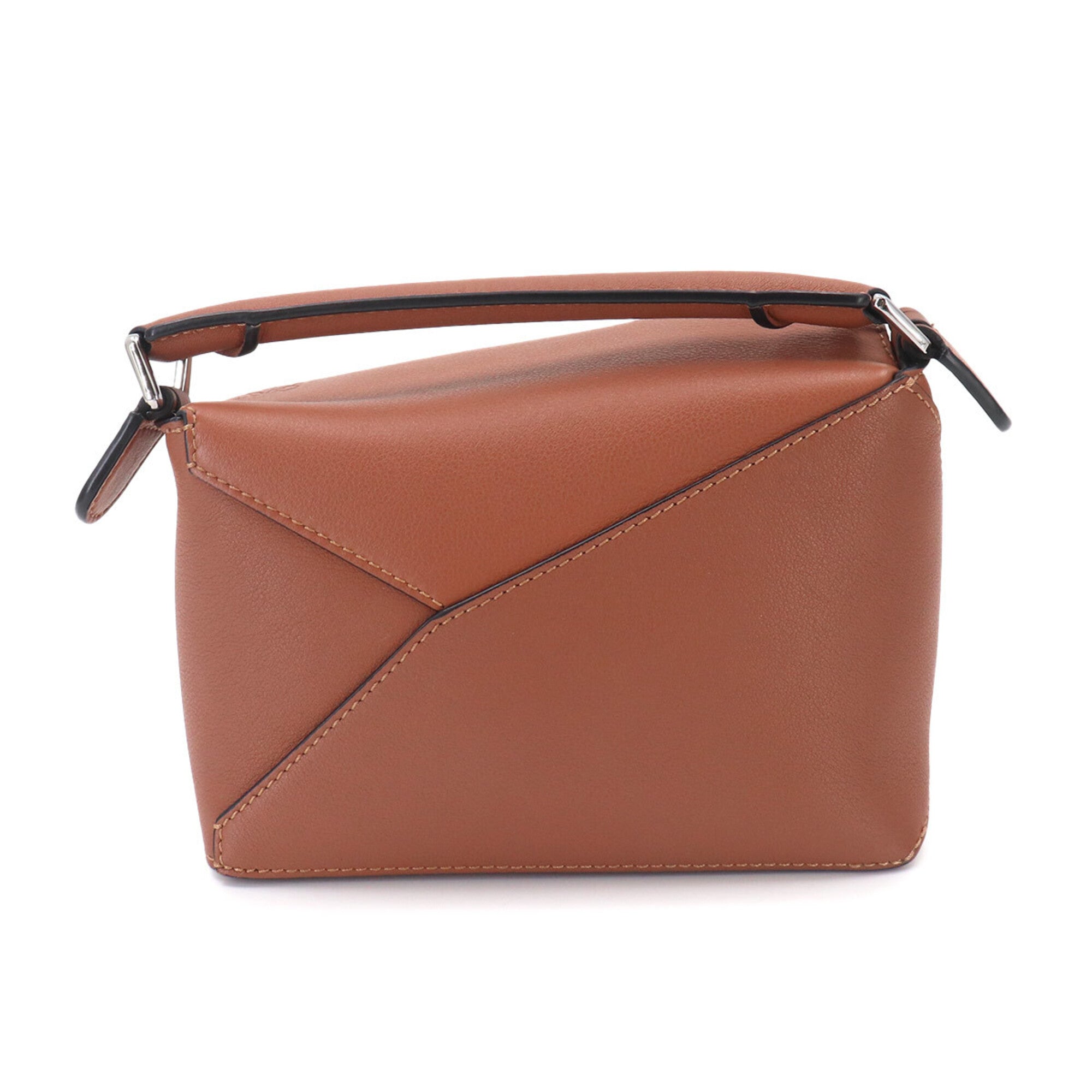 Loewe Puzzle Gold Leather Handbag (Pre-Owned)
