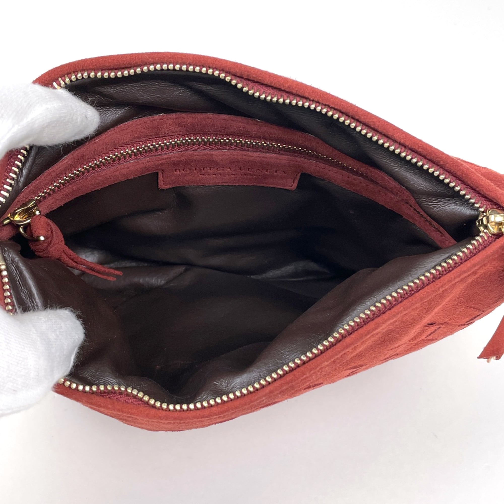 Bottega Veneta Intrecciato Red Color Leather Clutch Bag (Pre-Owned)