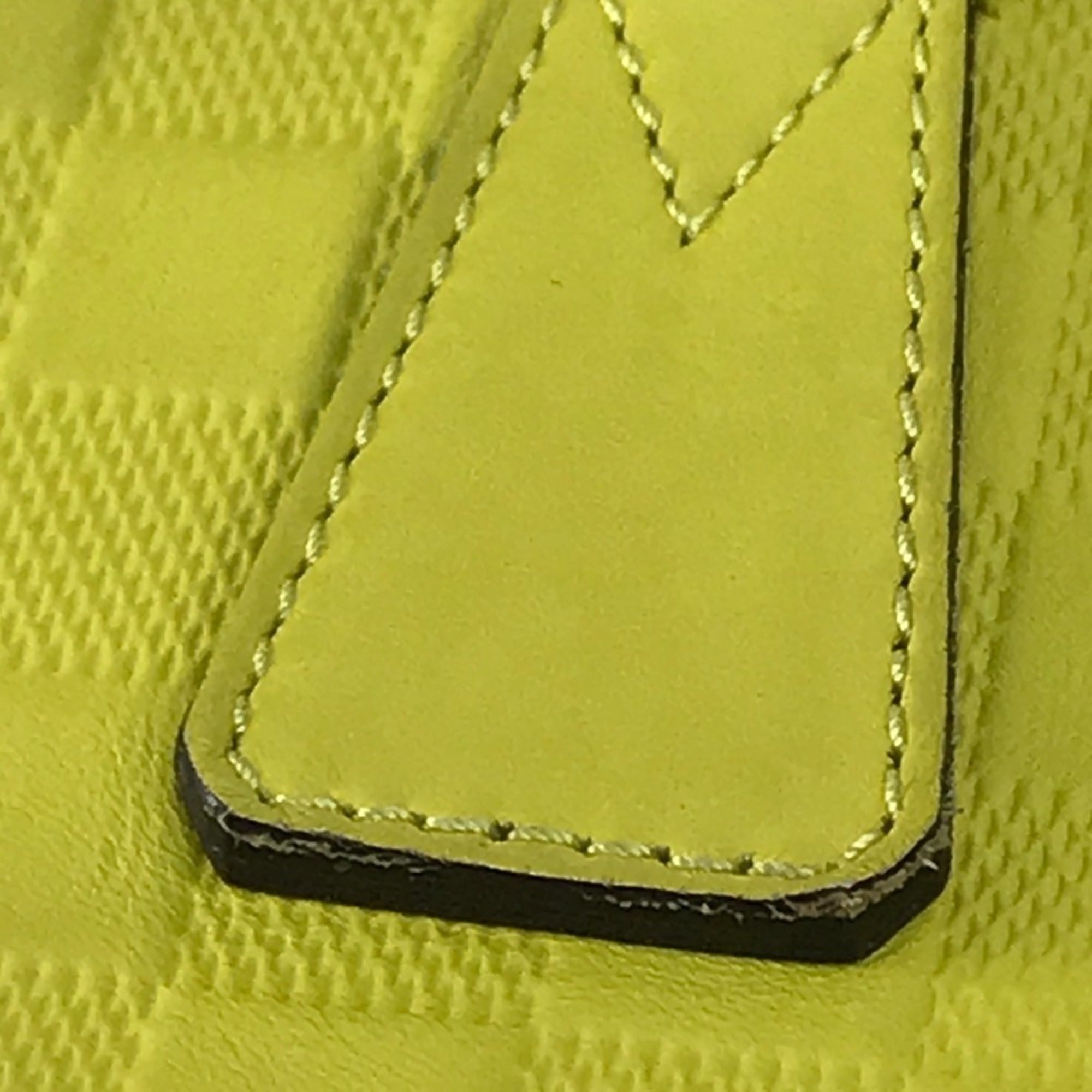 Louis Vuitton Damier Infini Vert Yellow Damier Infini Handbag Shoulder Bag (Pre-Owned)