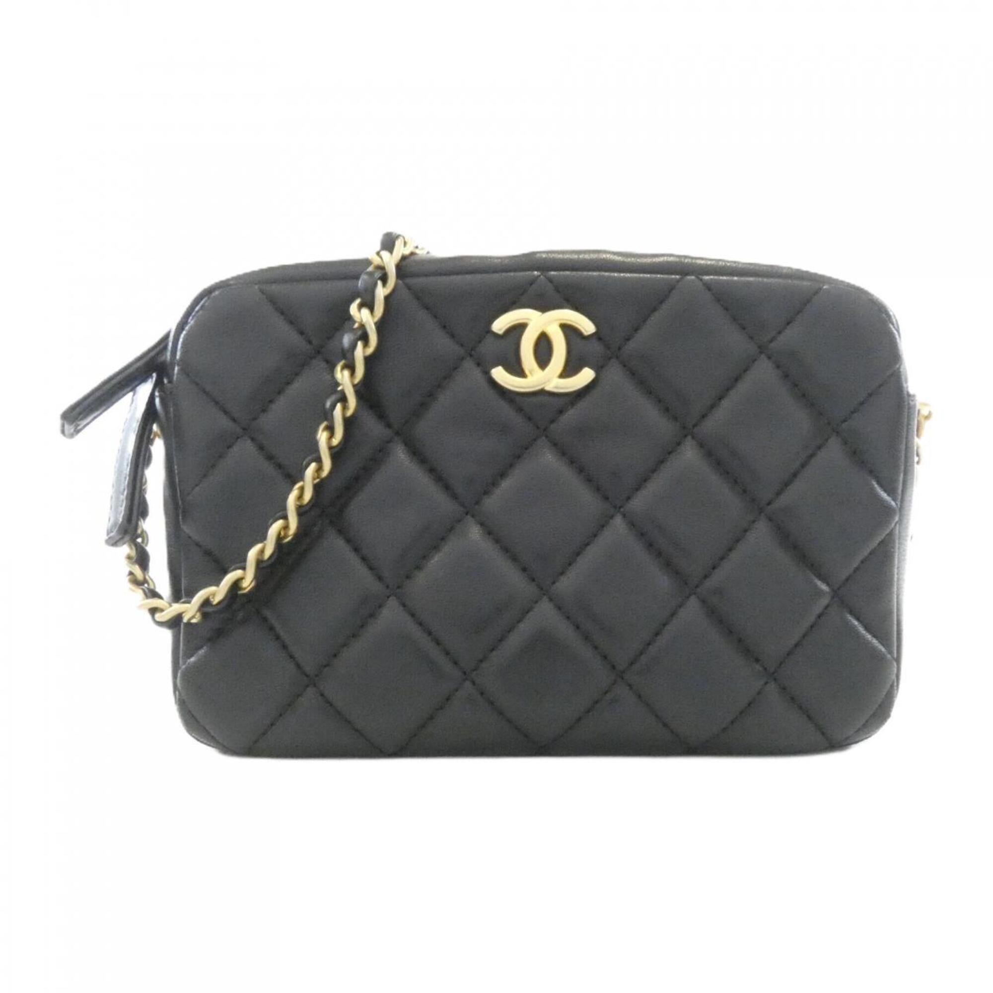 Chanel Black Leather Shoulder Bag (Pre-Owned)