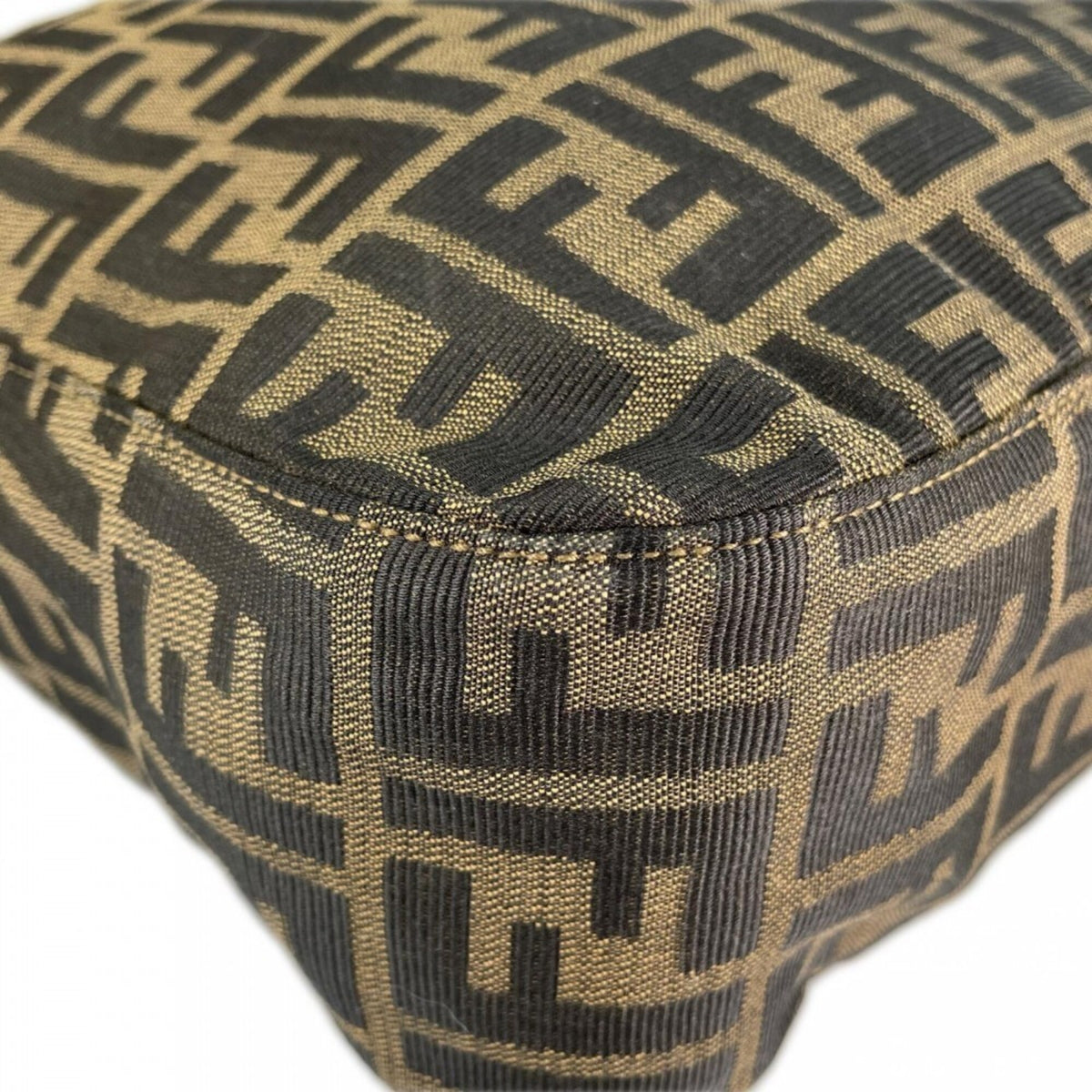 Fendi Zucca Brown Canvas Shoulder Bag (Pre-Owned)