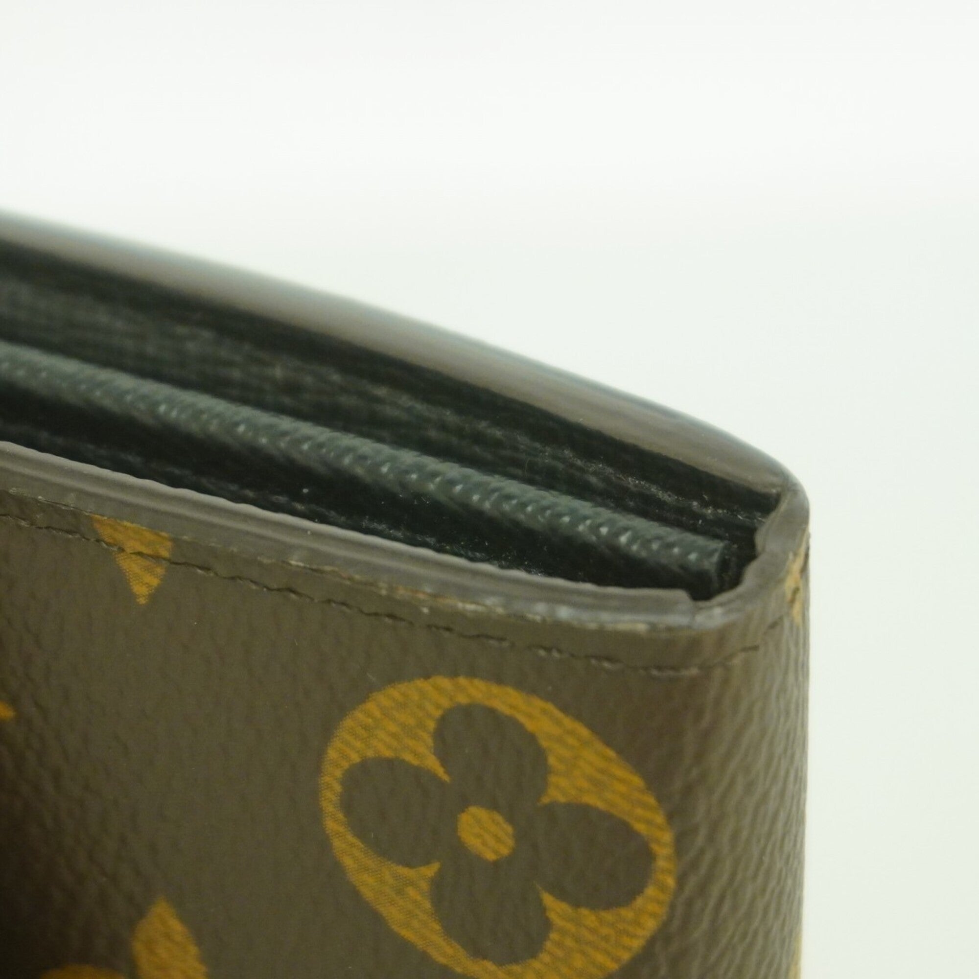 Louis Vuitton Brown Long Wallet (Bi-Fold) (Pre-Owned)