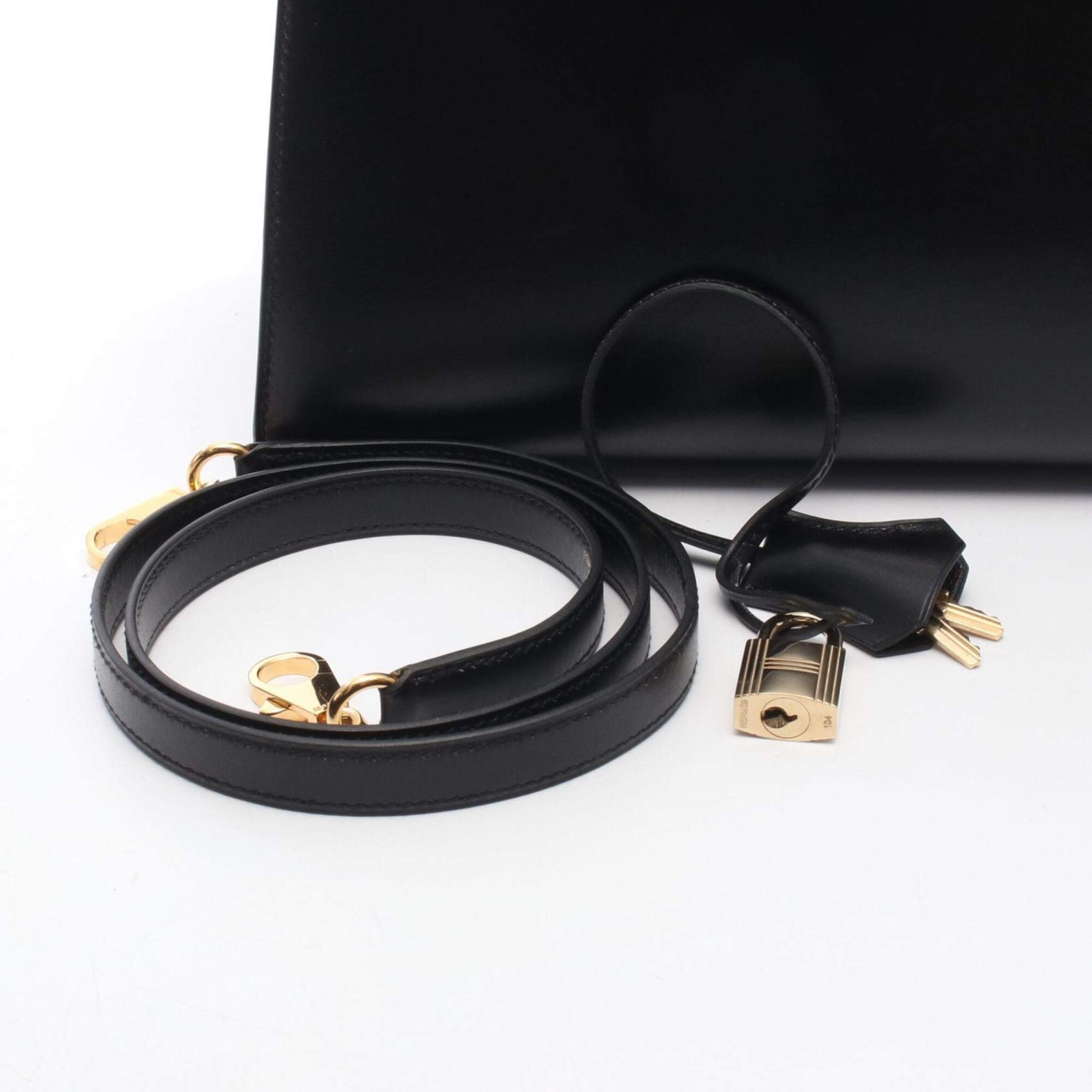 Hermes Black Box Calf Leather Leather Handbag (Pre-Owned)