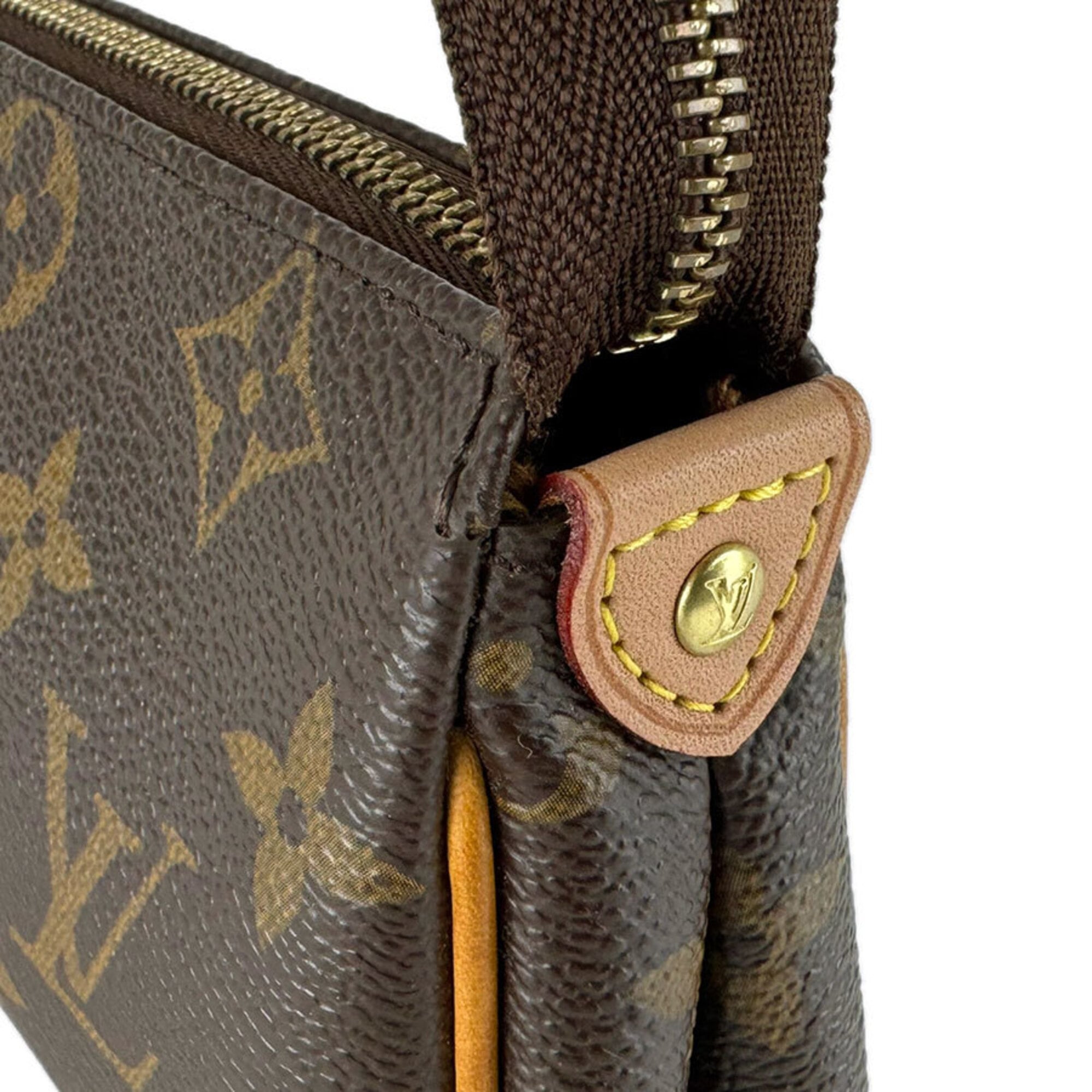 Louis Vuitton Brown Monogram Monogram Shoulder Bag (Pre-Owned)
