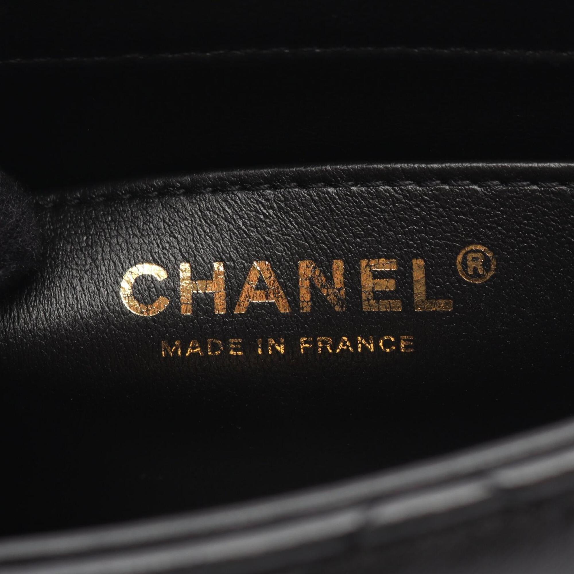 Chanel Black Leather Handbag Shoulder Bag (Pre-Owned)