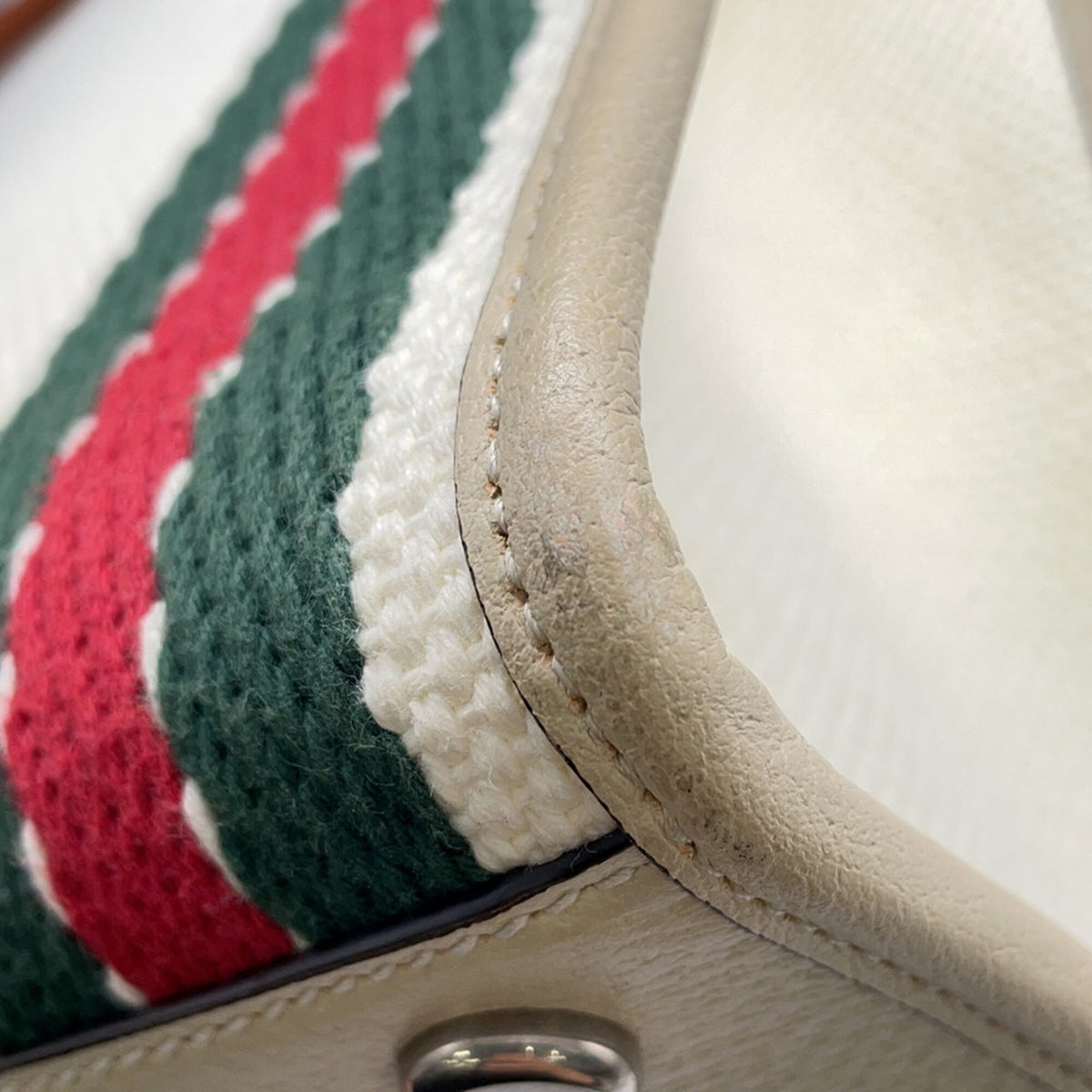 Gucci Multi-Color White Canvas Leather Handbag Tote Bag (Pre-Owned)