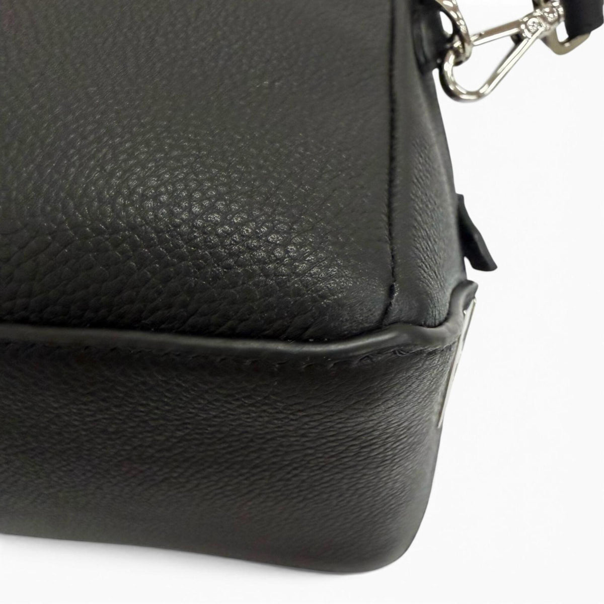 Fendi Black Shoulder Bag (Pre-Owned)