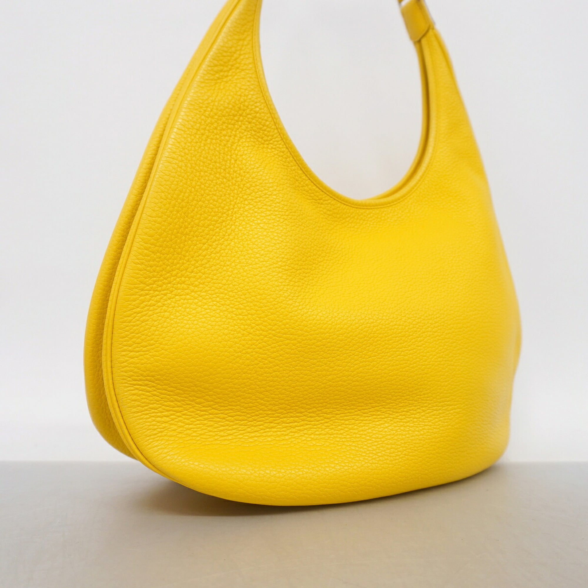Hermes Yellow Taurillon Clemence Leather Shoulder Bag (Pre-Owned)
