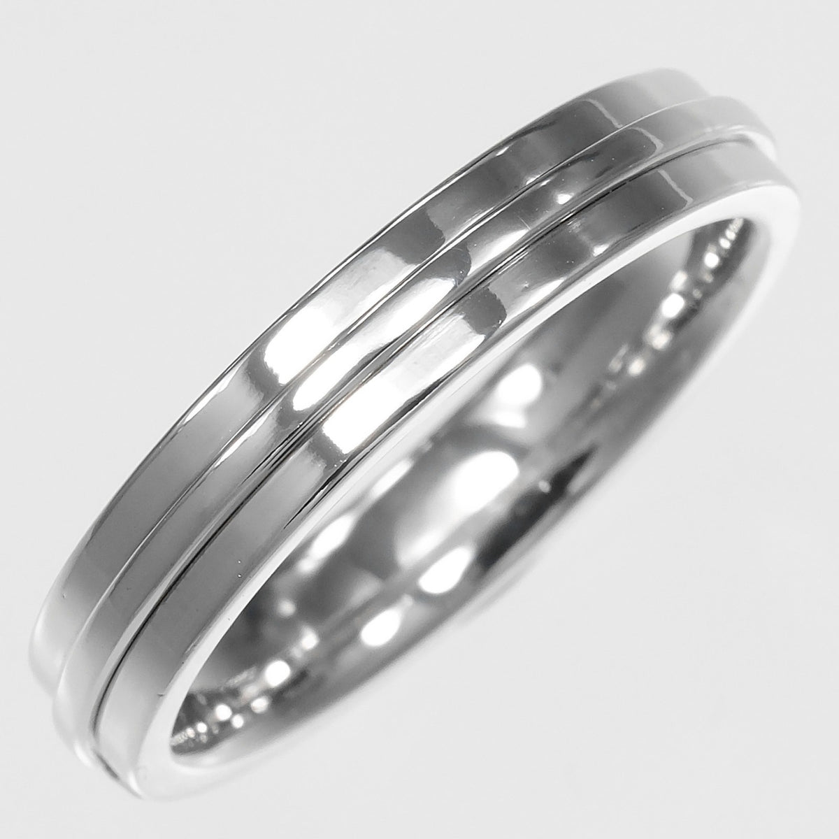 Tiffany Silver White Gold (18K) Band Ring (Pre-Owned)