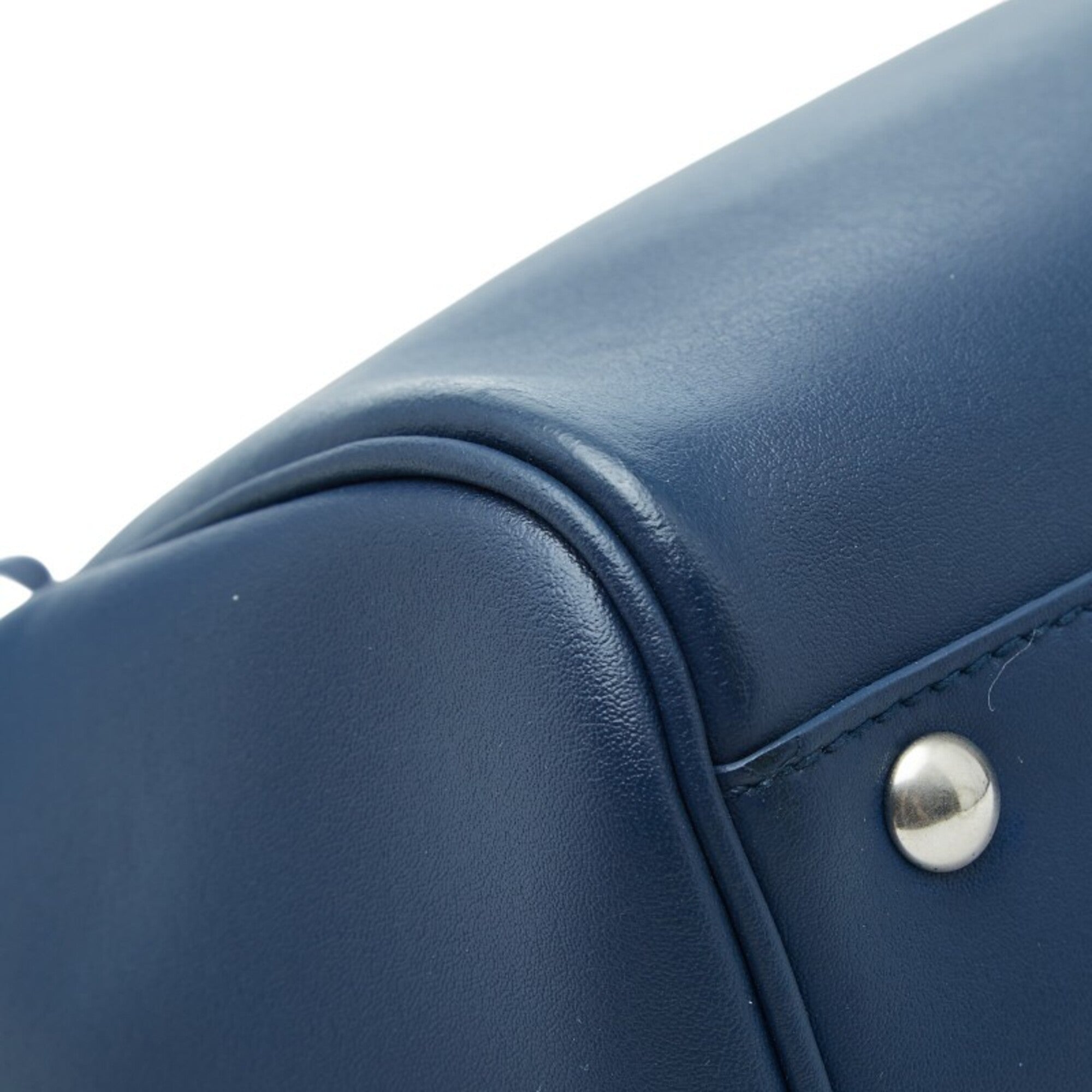 Salvatore Ferragamo Blue Leather Handbag Shoulder Bag (Pre-Owned)