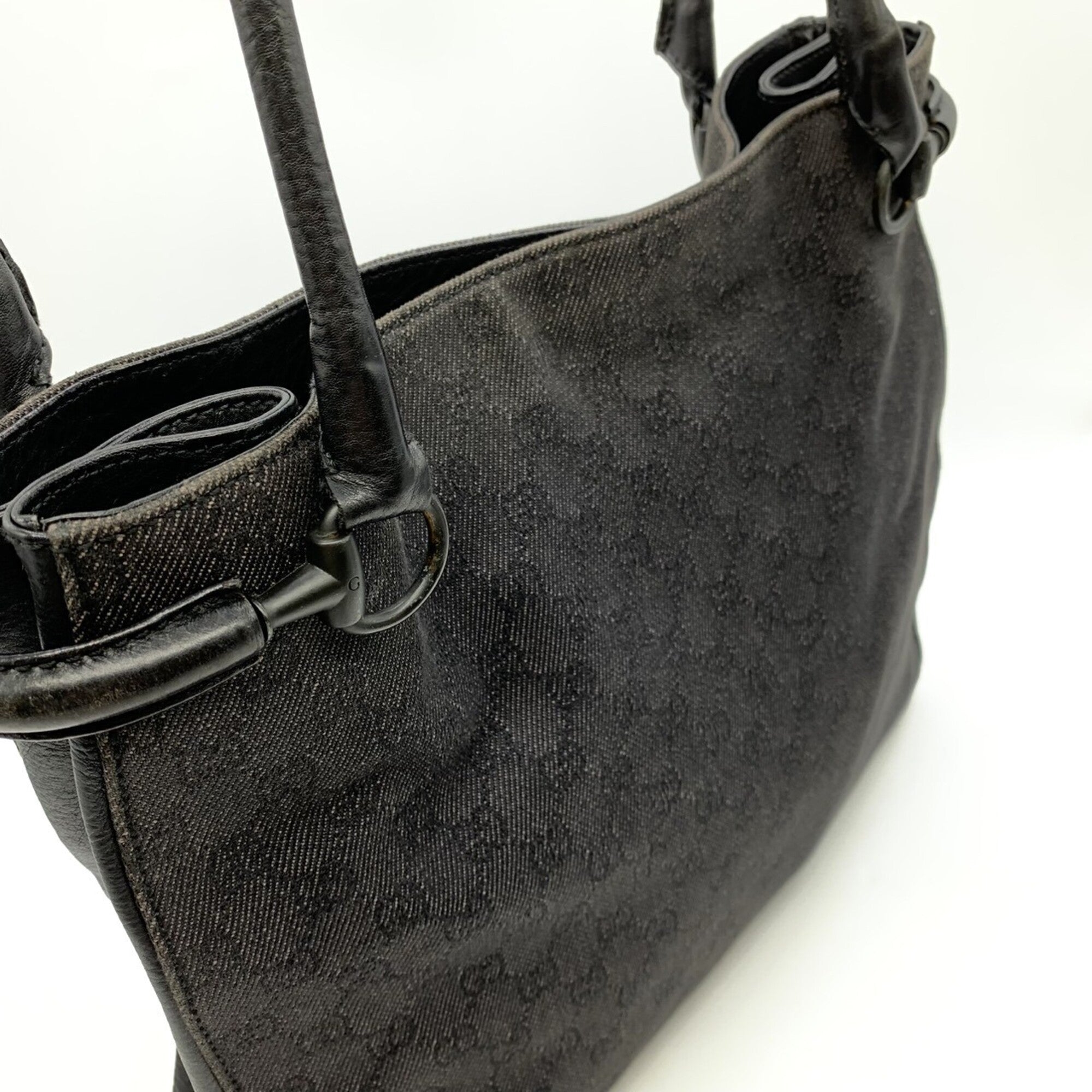 Gucci Gg Canvas Black Gg Canvas Shoulder Bag Tote Bag (Pre-Owned)