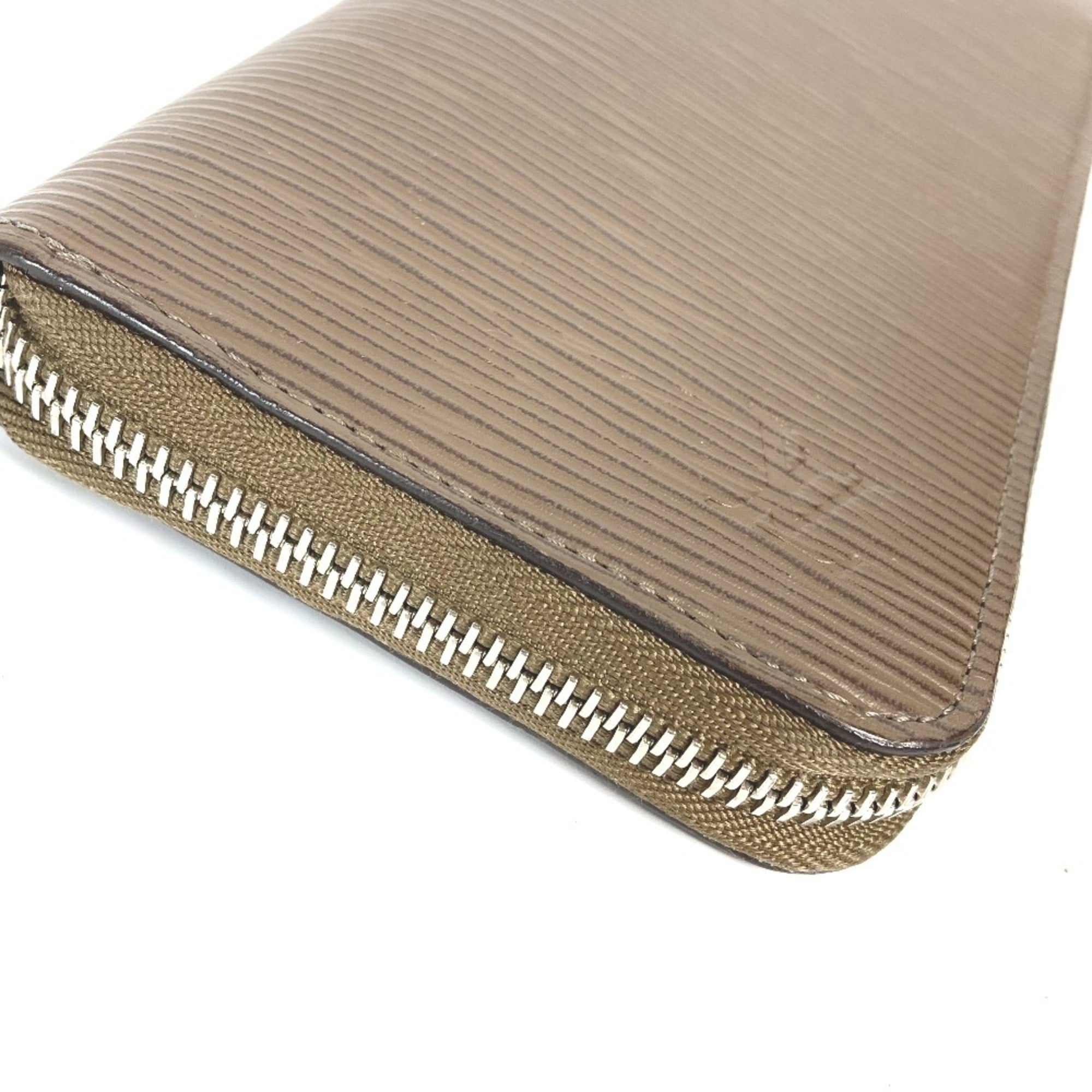 Louis Vuitton Epi Brown Taupe Epi Leather Long Wallet (Bi-Fold) (Pre-Owned)