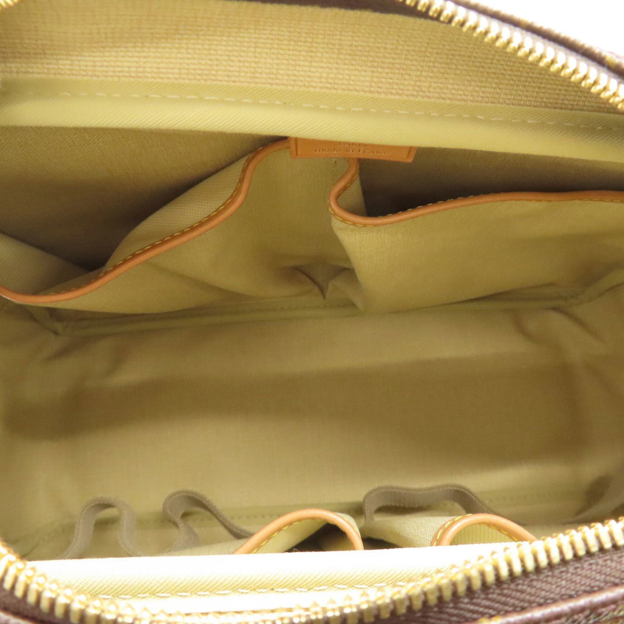 Louis Vuitton Brown Monogram Monogram Canvas Handbag (Pre-Owned)
