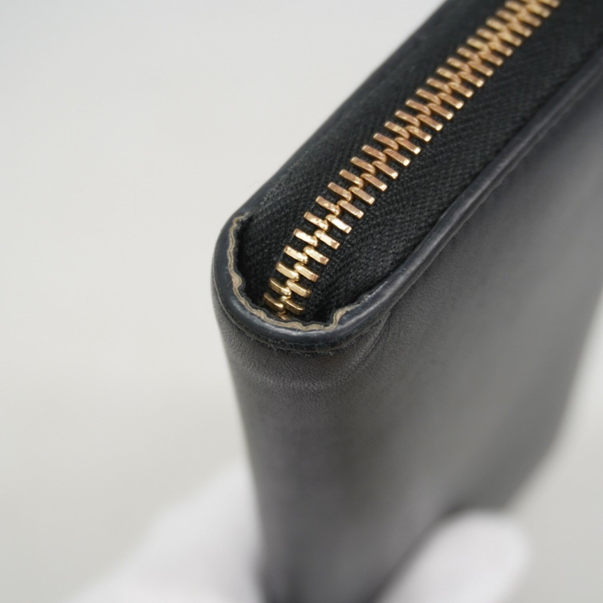 Gucci Black Leather Long Wallet (Bi-Fold) (Pre-Owned)