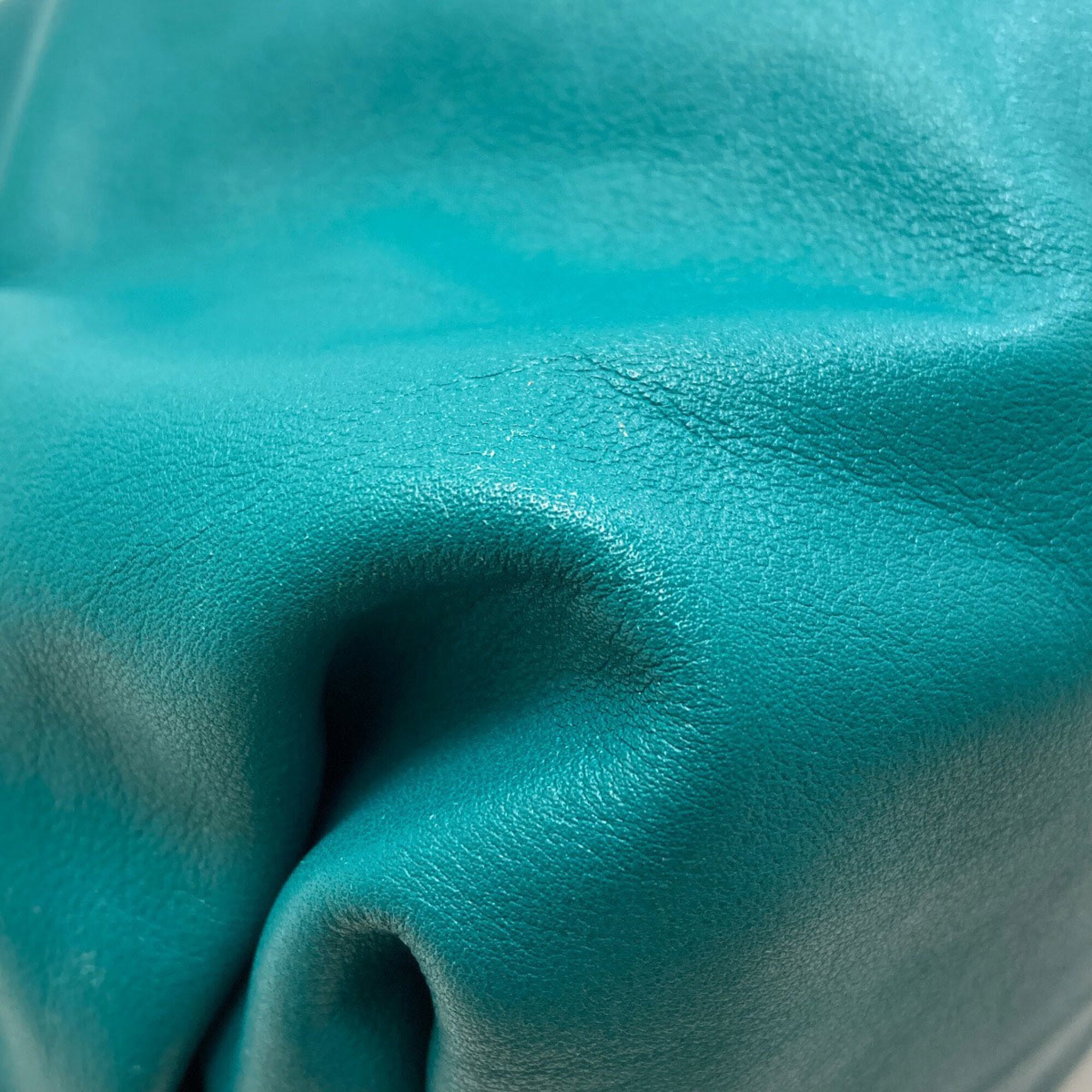 Bottega Veneta Green Leather Shoulder Bag (Pre-Owned)
