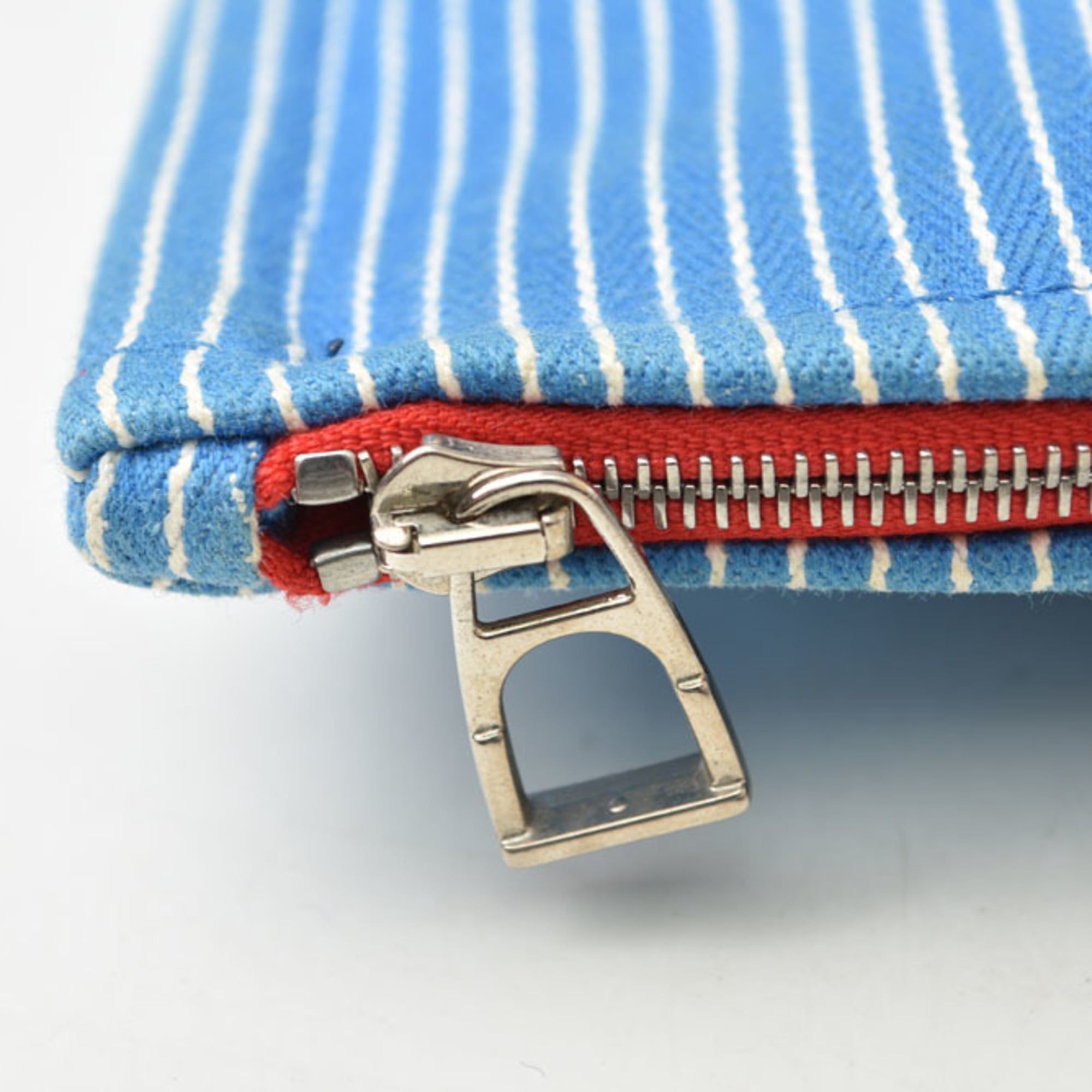 Hermes Blue White Cotton Pouch (Pre-Owned)