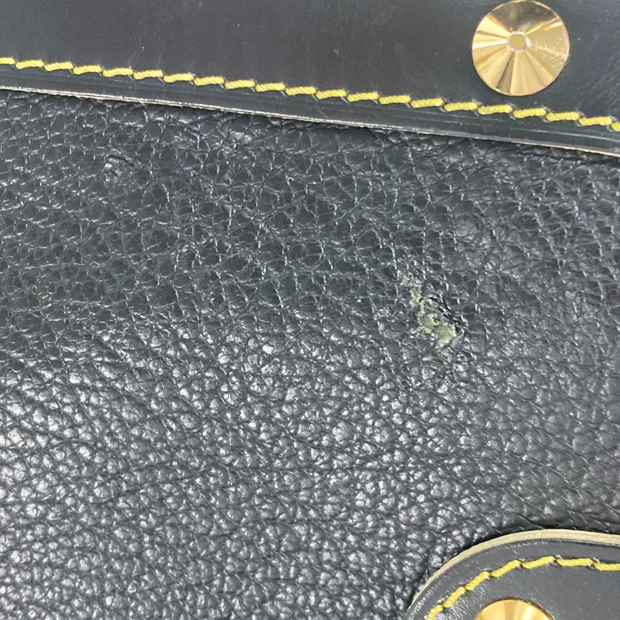 Louis Vuitton Black Noir Suhali Leather Handbag Shoulder Bag (Pre-Owned)