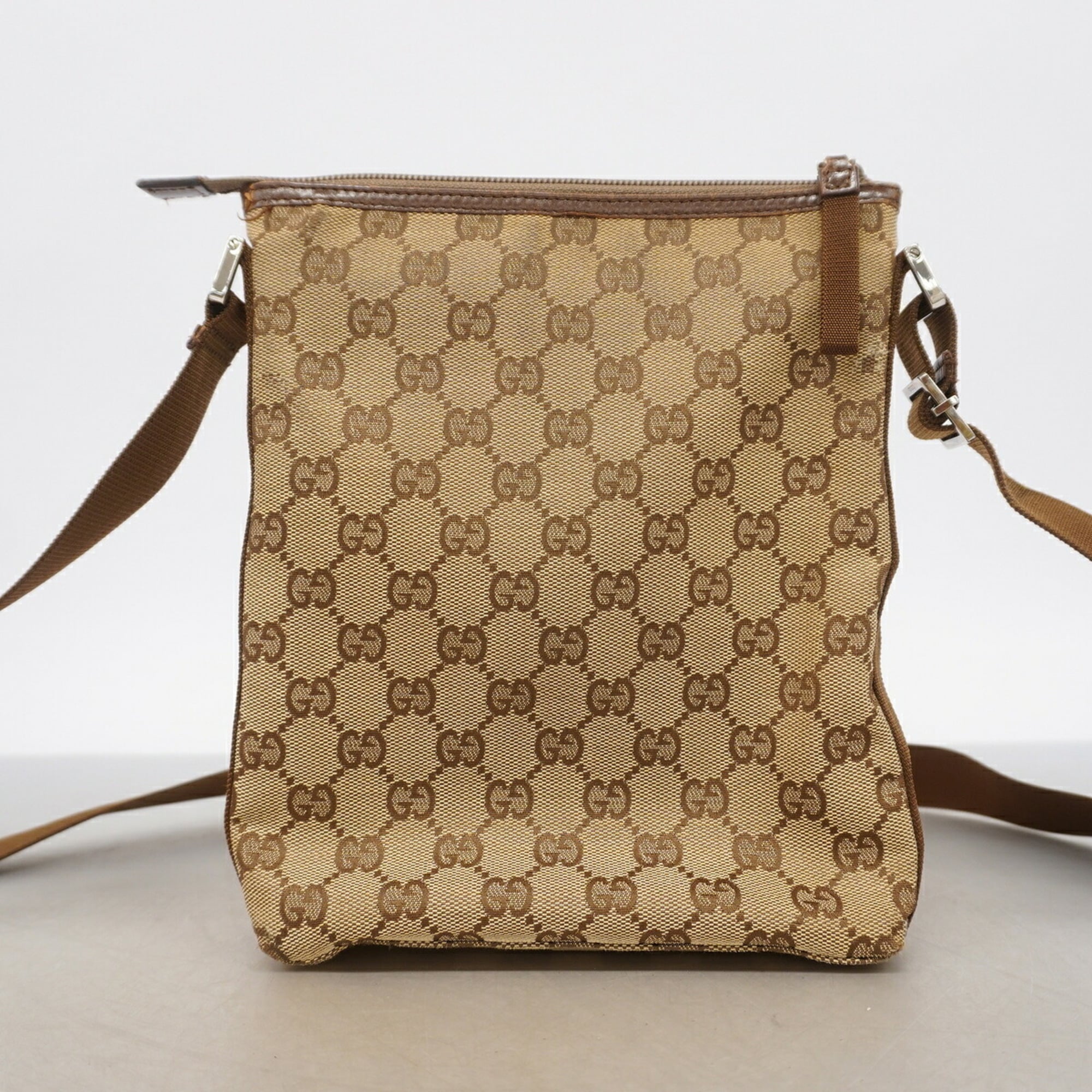 Gucci Brown Canvas Shoulder Bag (Pre-Owned)