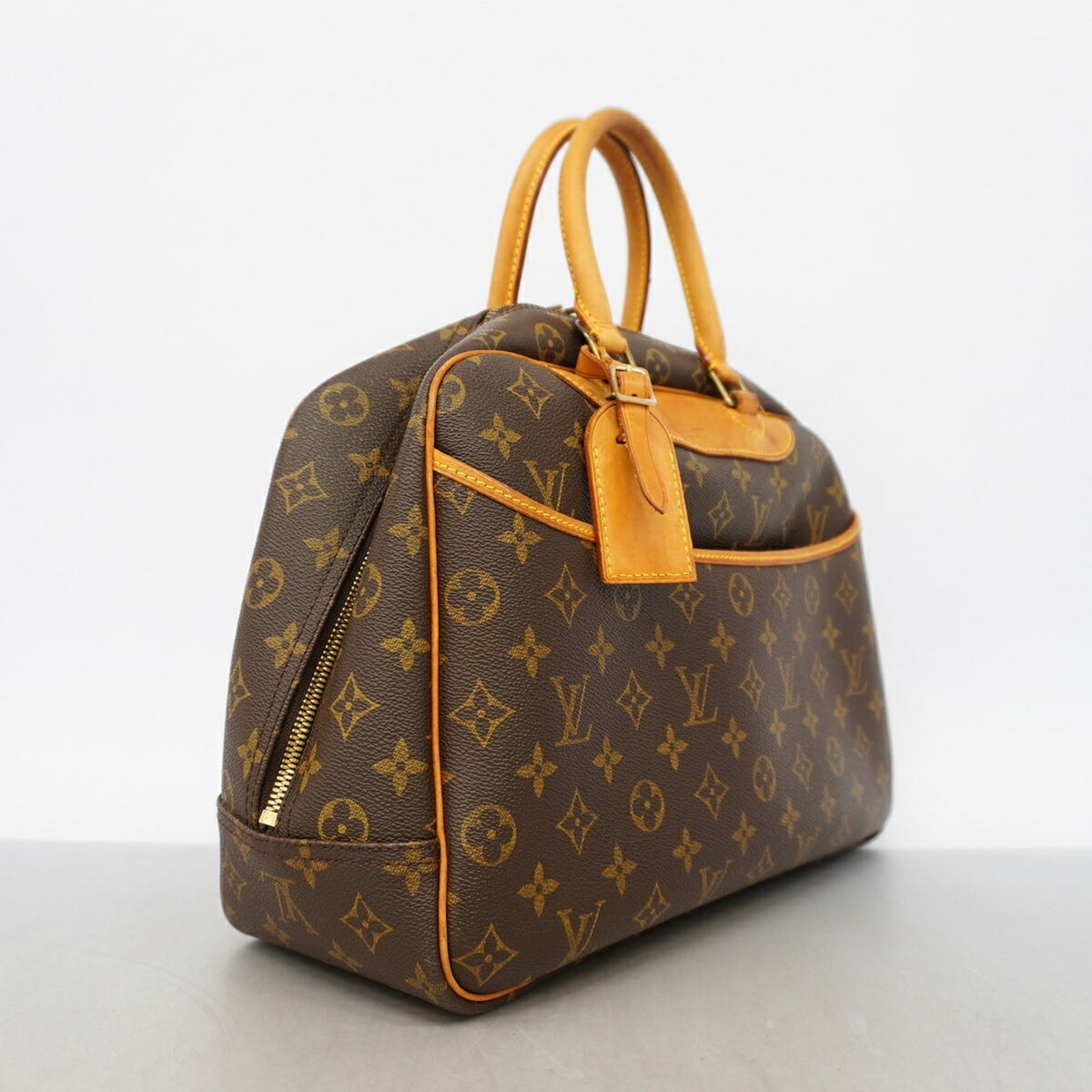 Louis Vuitton Brown Handbag (Pre-Owned)