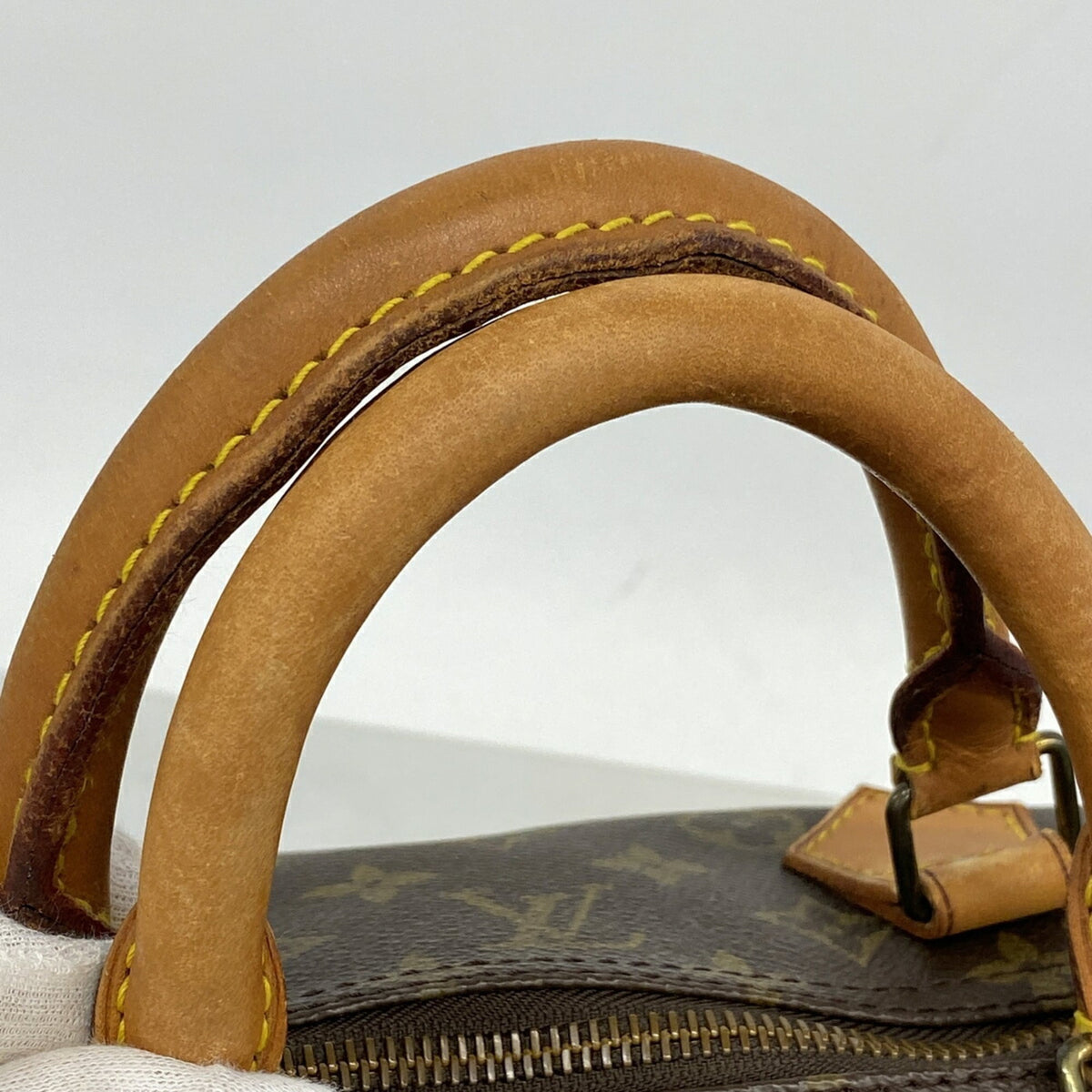 Louis Vuitton Brown Handbag (Pre-Owned)