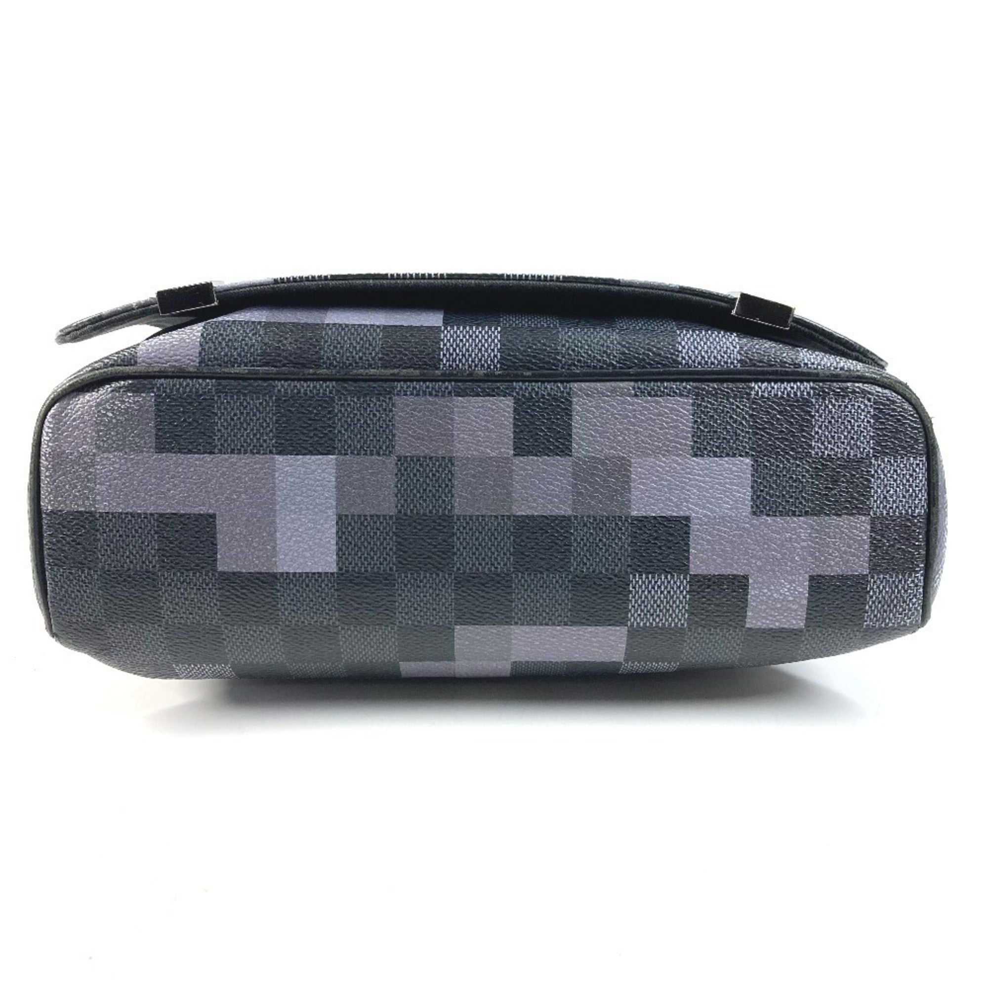Louis Vuitton Black Damier Graphite Shoulder Bag (Pre-Owned)