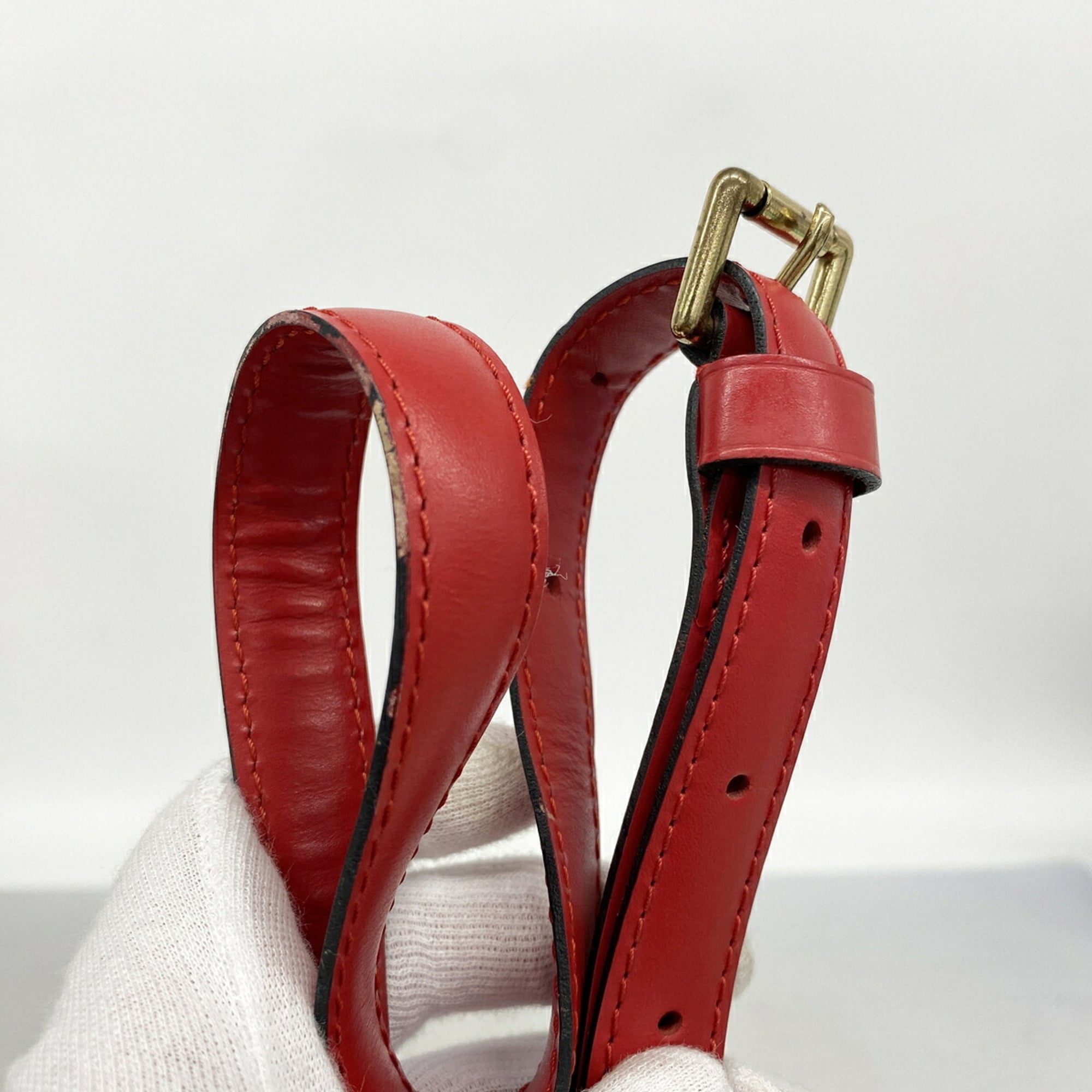 Louis Vuitton Castilian Red Shoulder Bag (Pre-Owned)