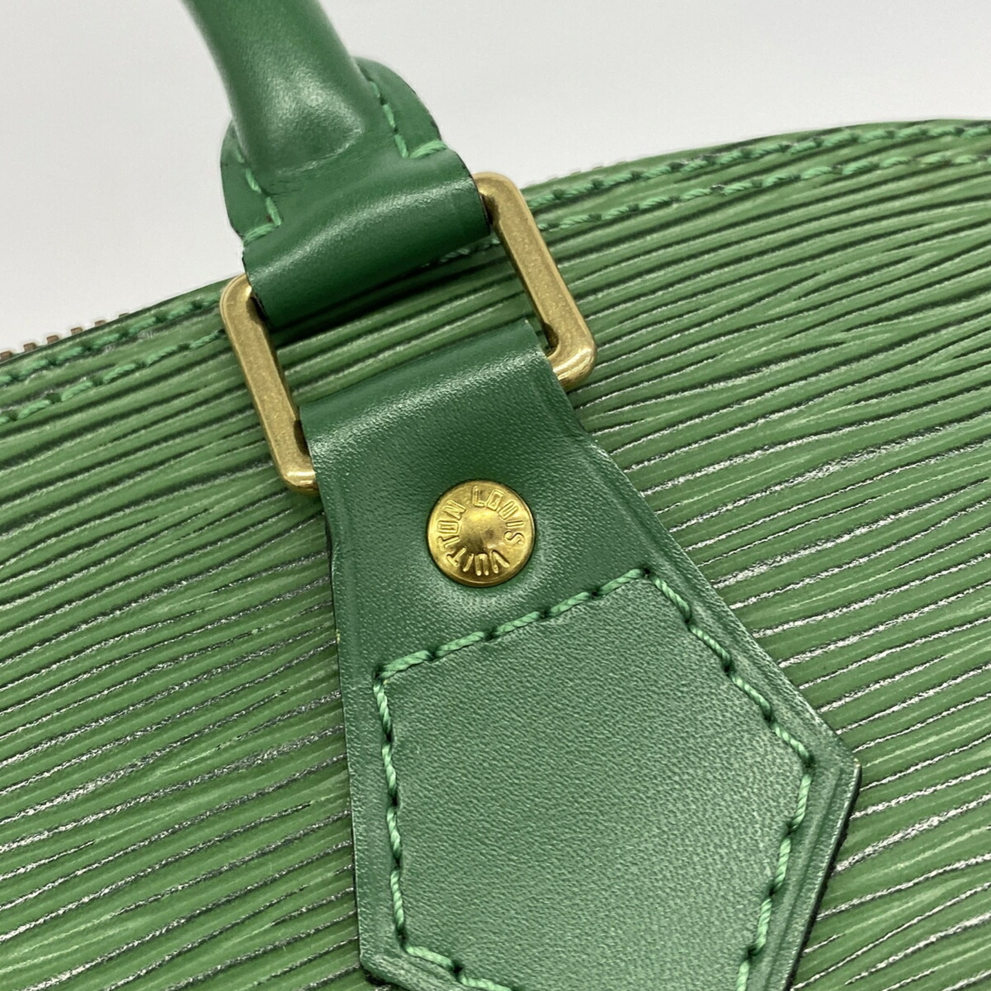 Louis Vuitton Borneo Green Handbag (Pre-Owned)