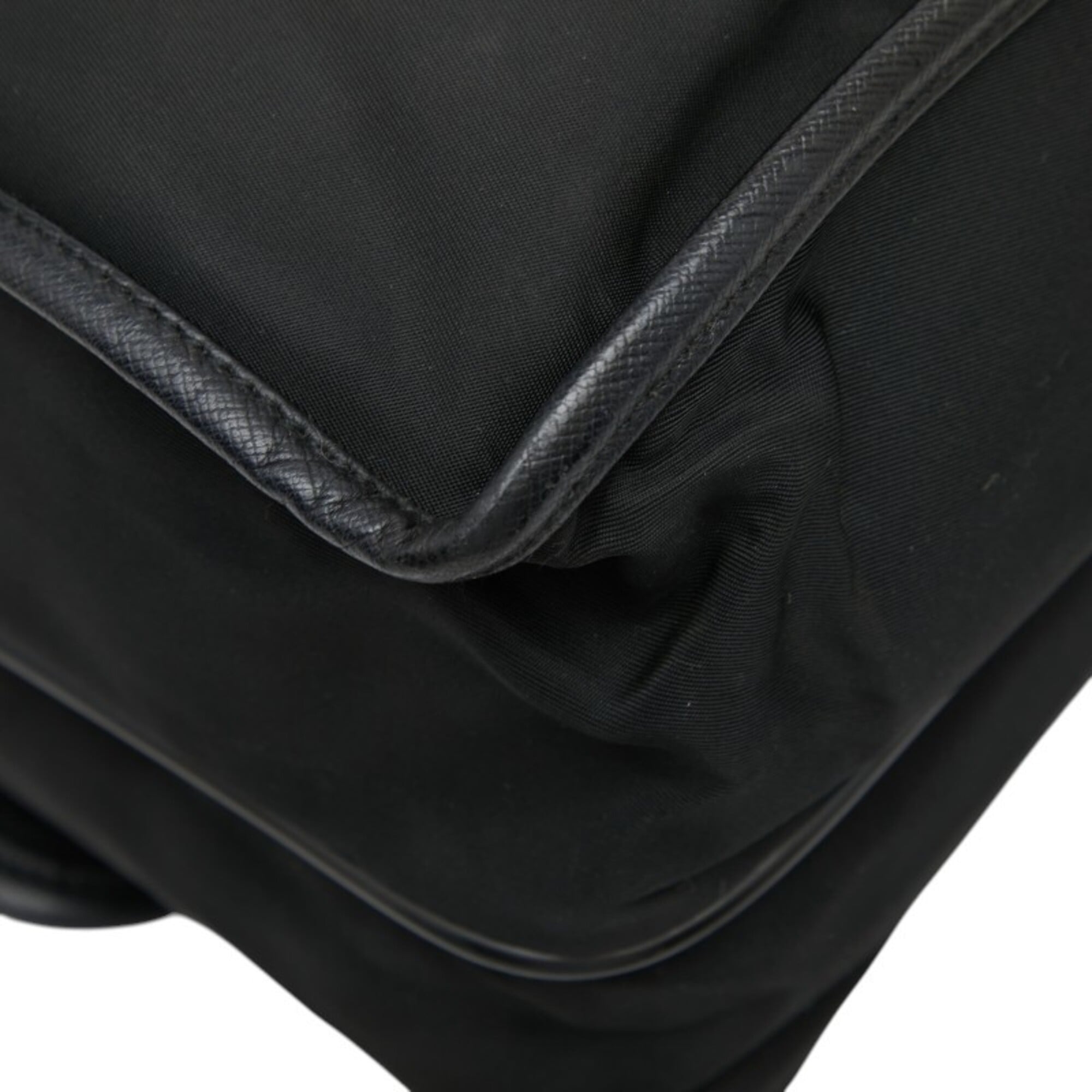 Prada Black Nylon Leather Messenger Bag Shoulder Bag (Pre-Owned)