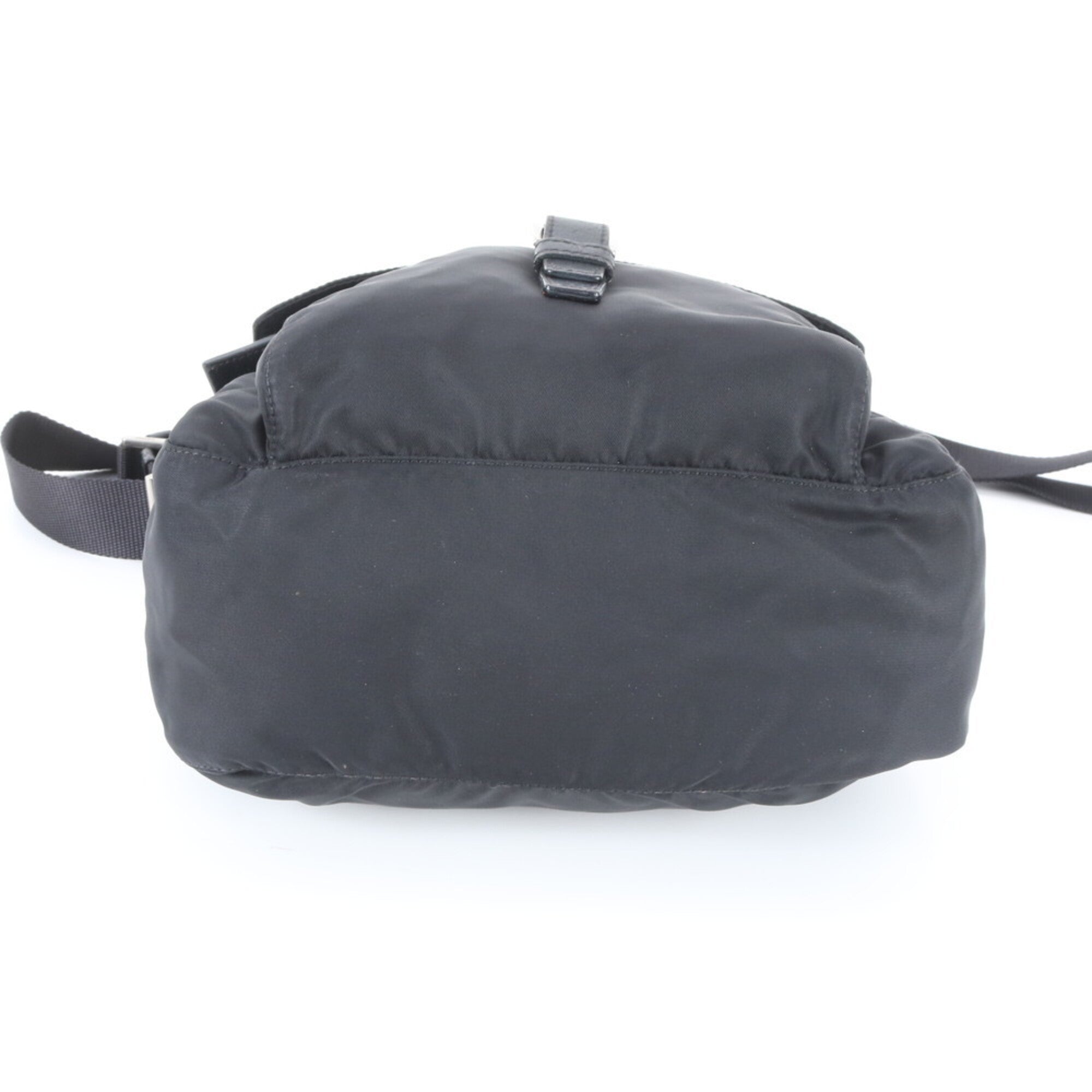 Prada Black Nylon Shoulder Bag (Pre-Owned)