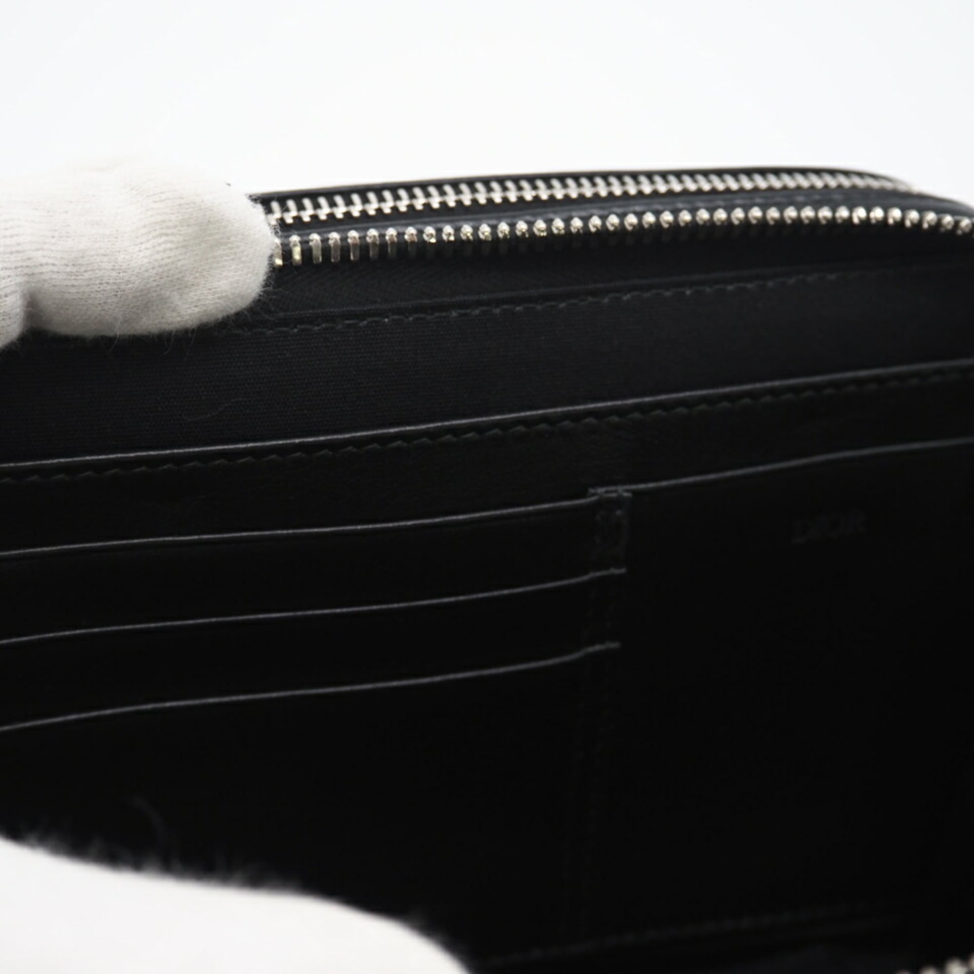 Christian Dior Black Leather Shoulder Bag (Pre-Owned)