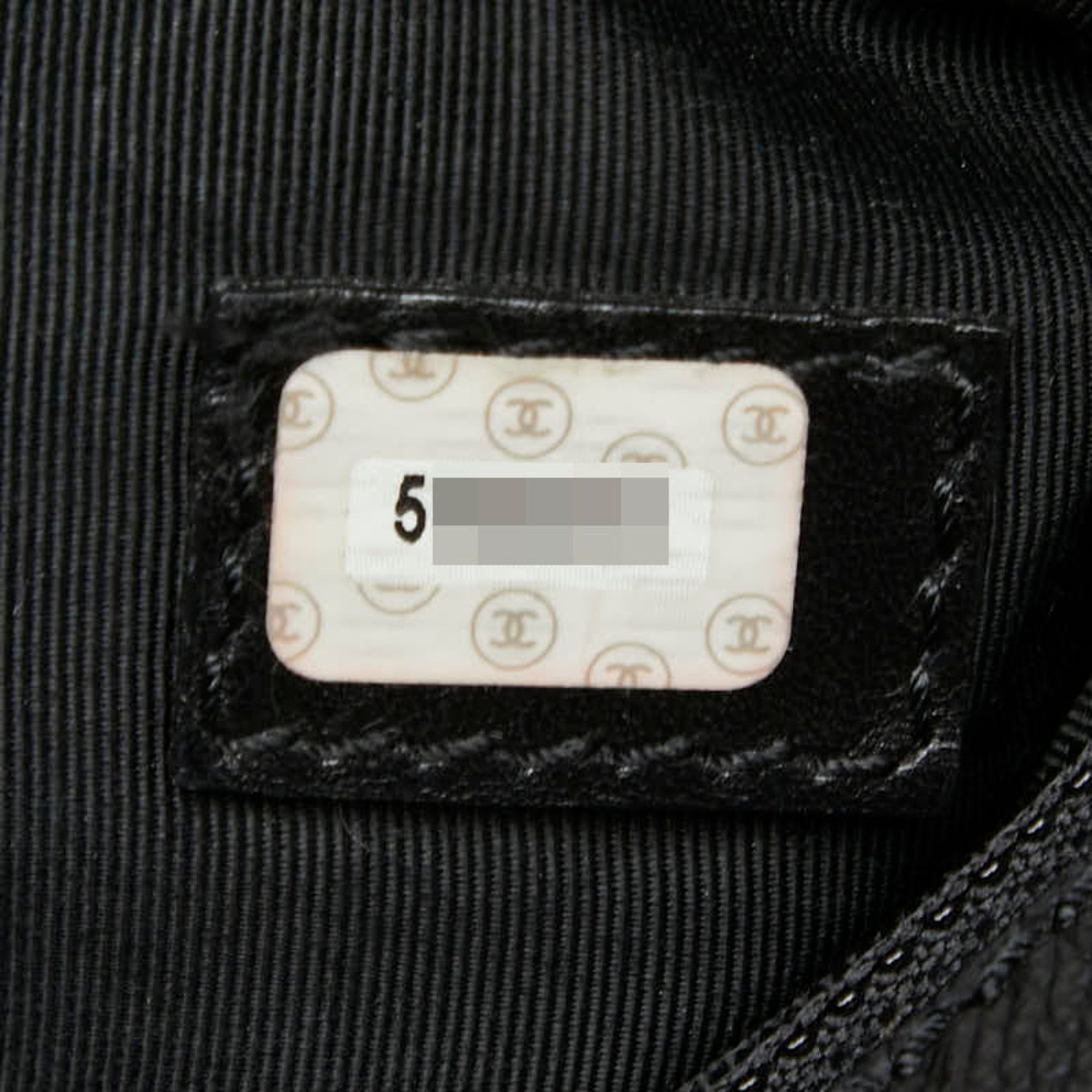 Chanel Black Grained Calfskin Shoulder Bag Tote Bag (Pre-Owned)