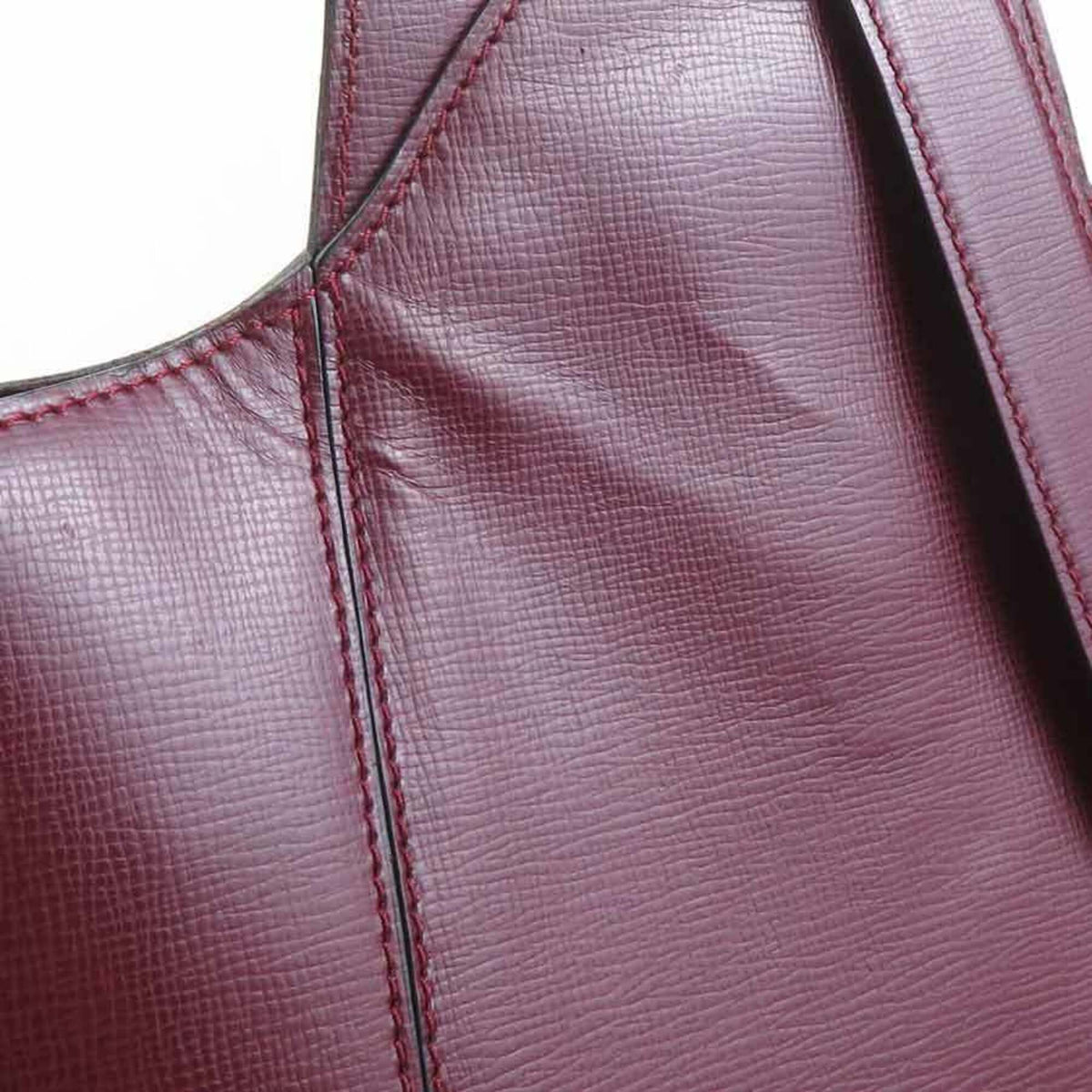 Cartier Burgundy Leather Shoulder Bag (Pre-Owned)