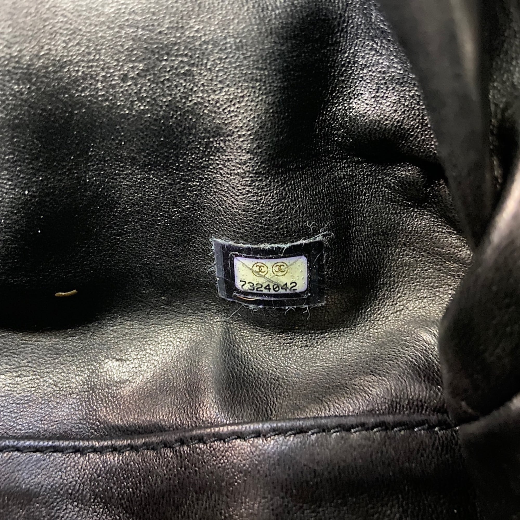 Chanel Matelasse Black Tote Bag (Pre-Owned)