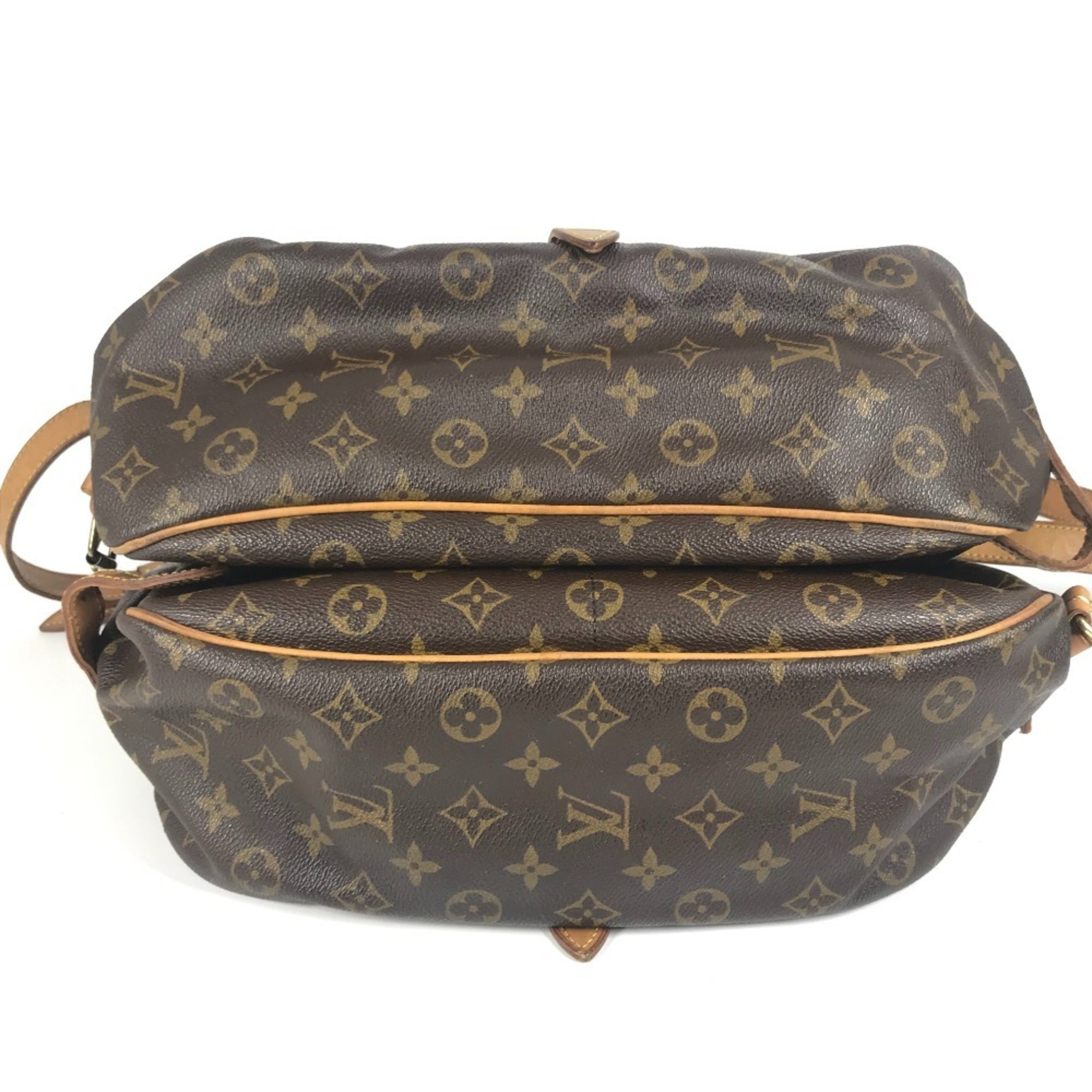 Louis Vuitton Brown Monogram Canvas Shoulder Bag (Pre-Owned)