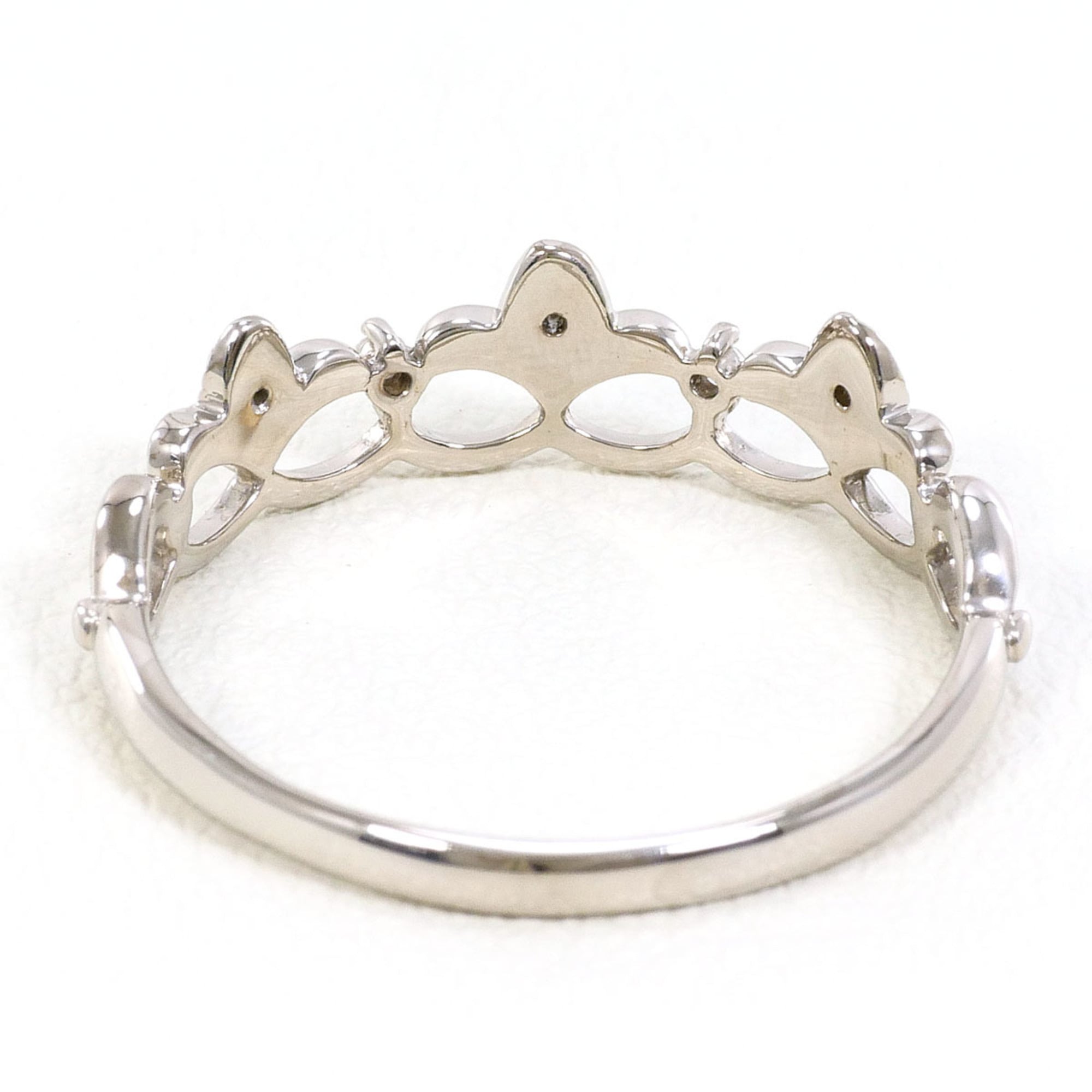 Unbranded White Gold White Gold (18K) Band Ring (Pre-Owned)