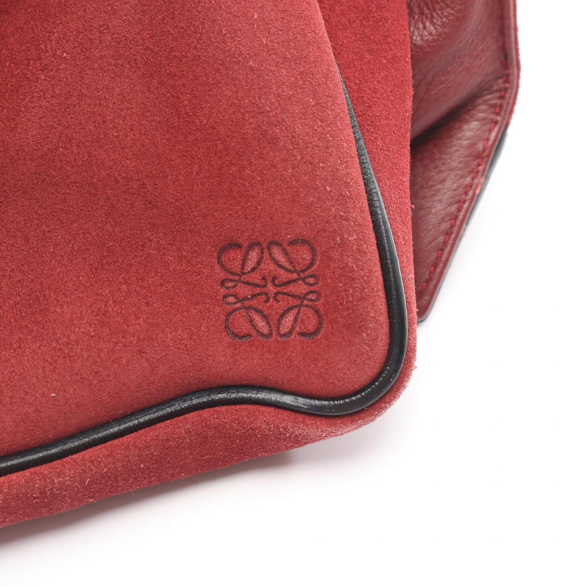 Loewe Bordeaux Suede Clutch Bag Handbag (Pre-Owned)