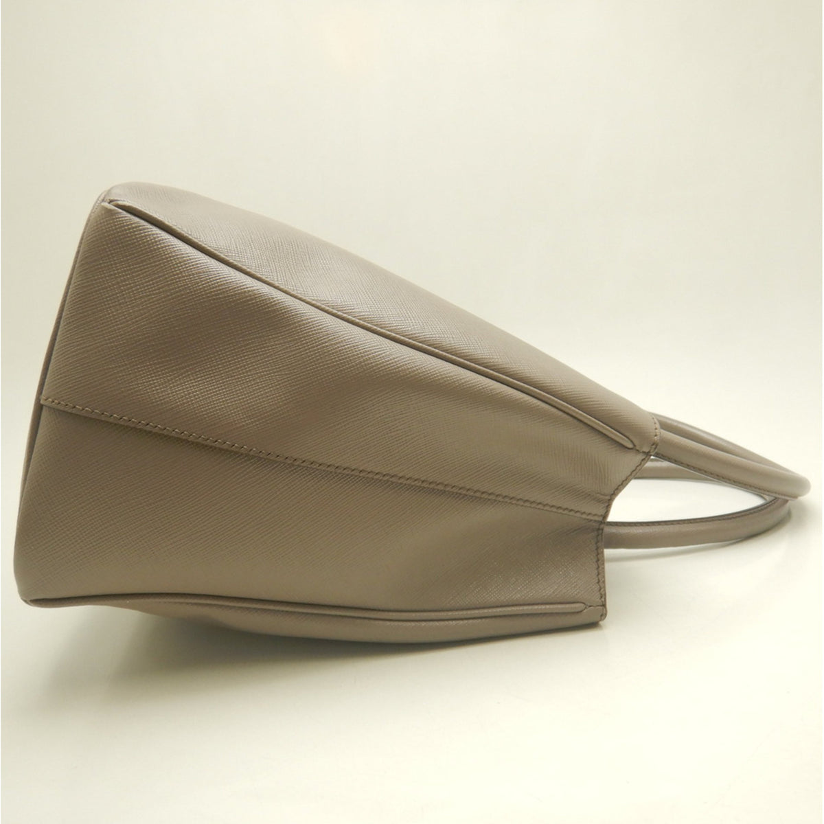 Prada Gold Saffiano Tote Bag (Pre-Owned)