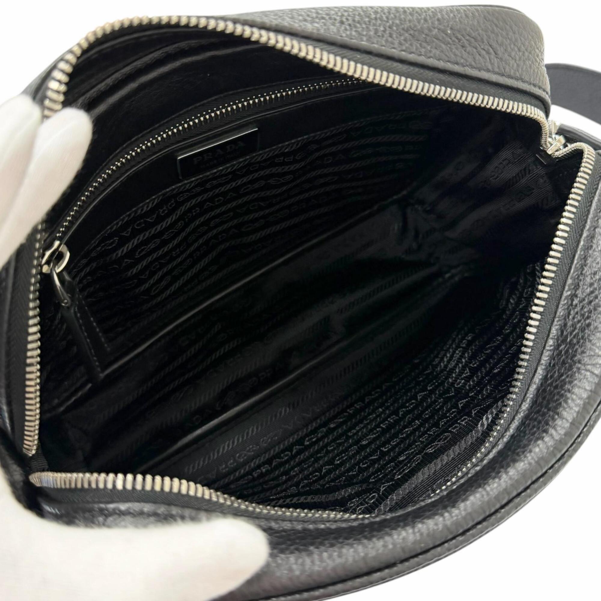 Prada Black Leather Shoulder Bag (Pre-Owned)