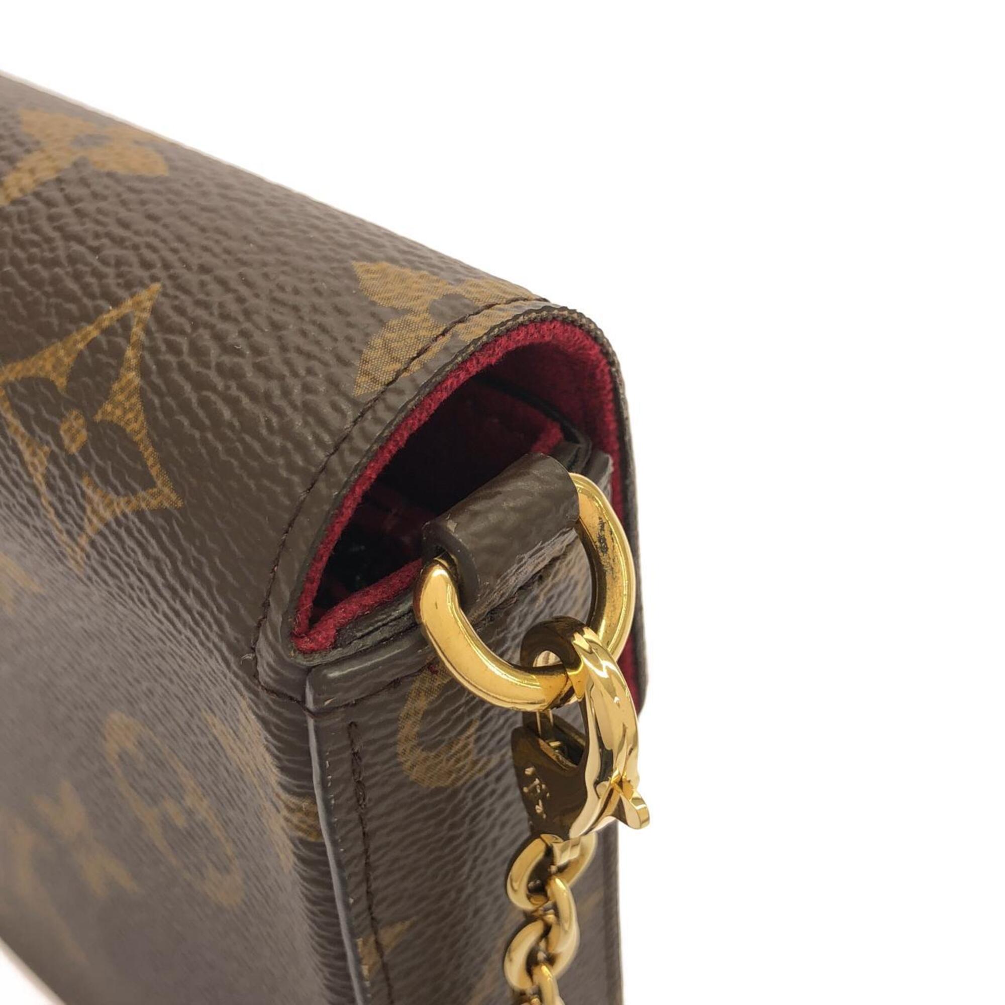 Louis Vuitton Marron Coated Canvas Shoulder Bag (Pre-Owned)