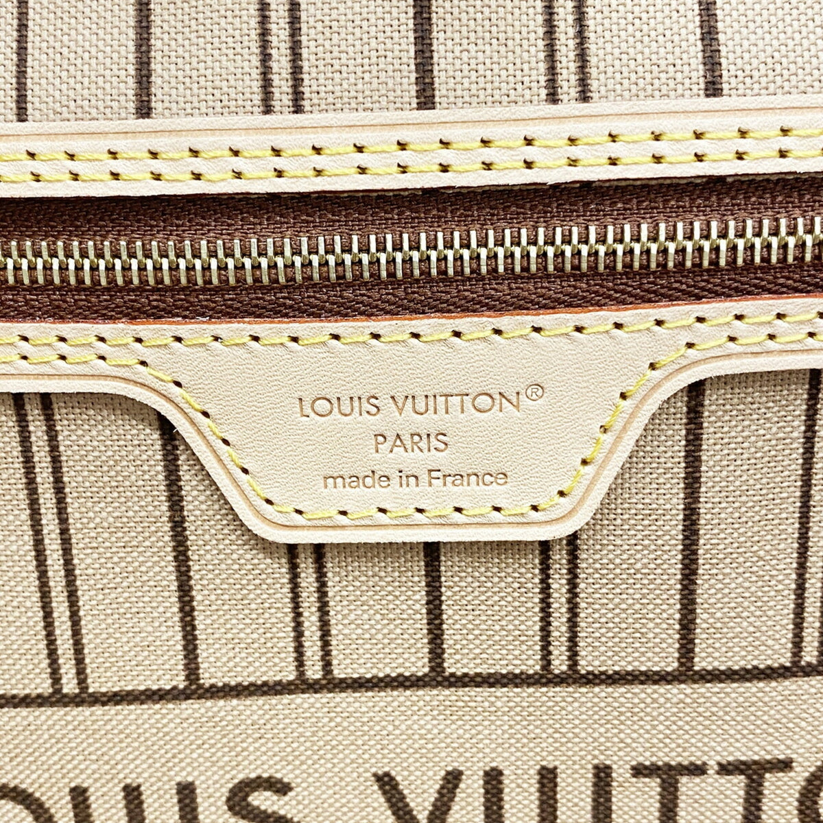 Louis Vuitton Brown Tote Bag (Pre-Owned)