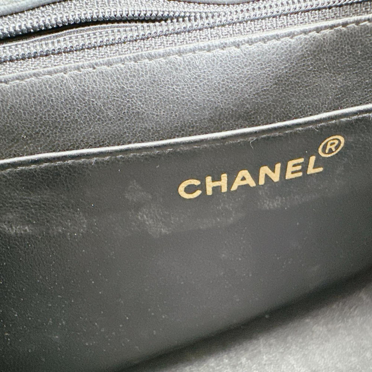Chanel Black Leather Shoulder Bag Sling Bag (Pre-Owned)