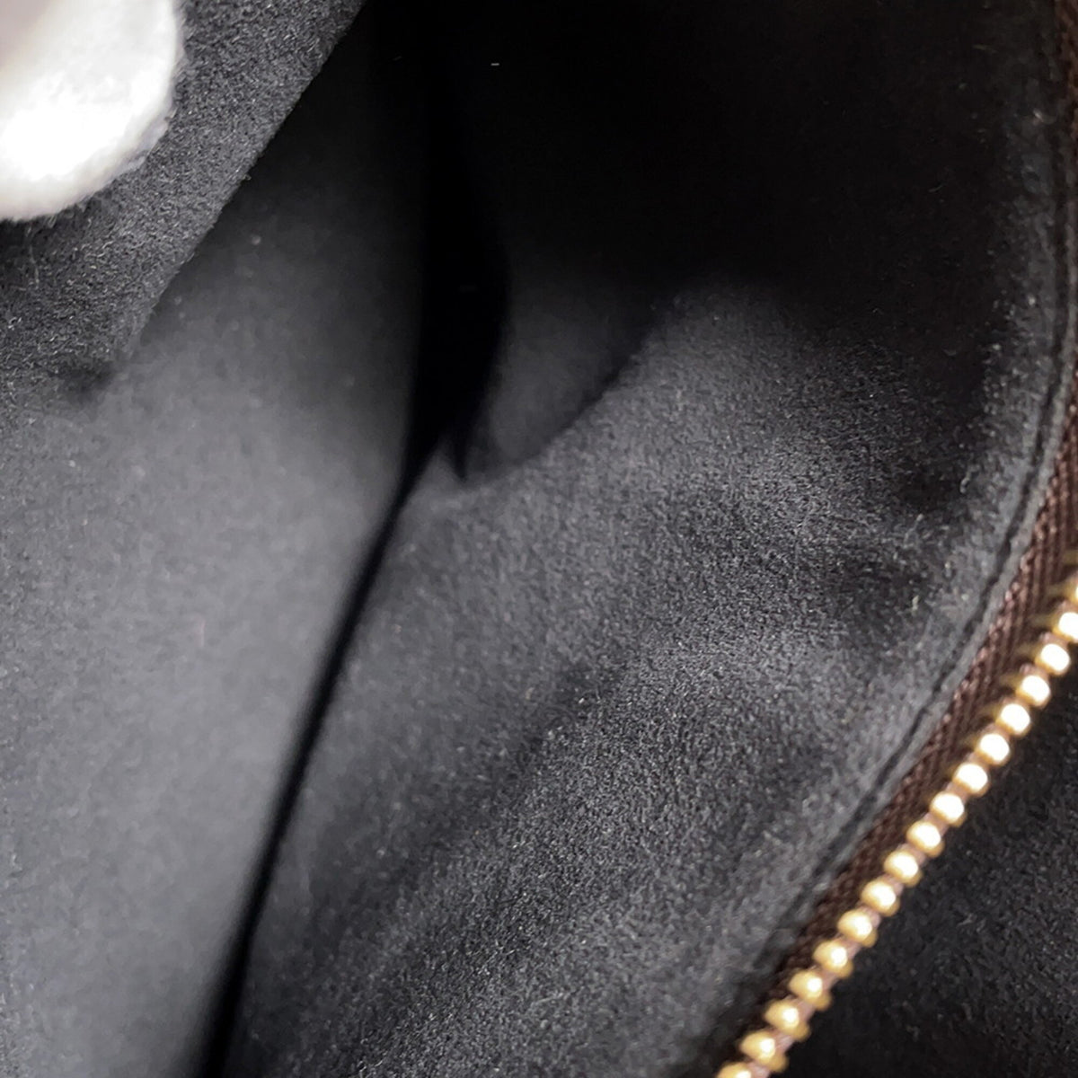 Louis Vuitton Monogram Monogram Noir Monogram Handbag Shoulder Bag (Pre-Owned)