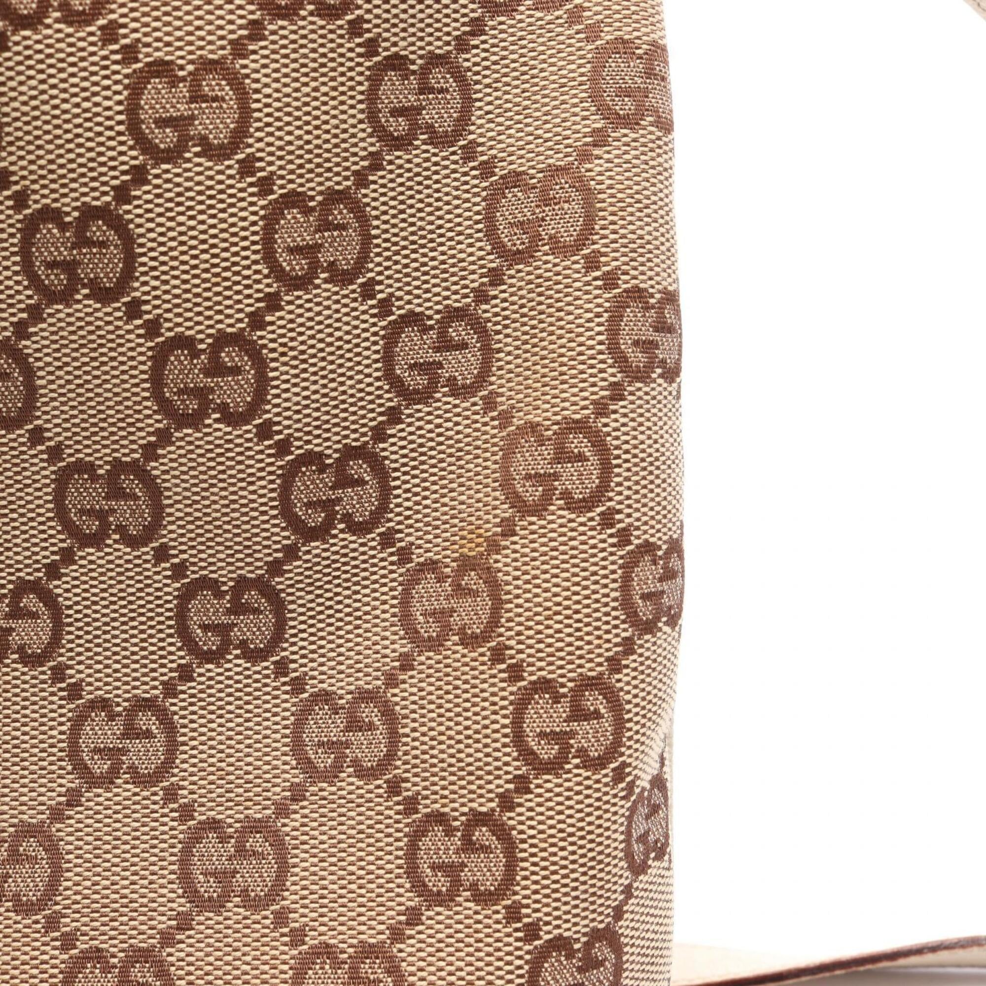 Gucci Beige White Gg Canvas Handbag Shoulder Bag (Pre-Owned)