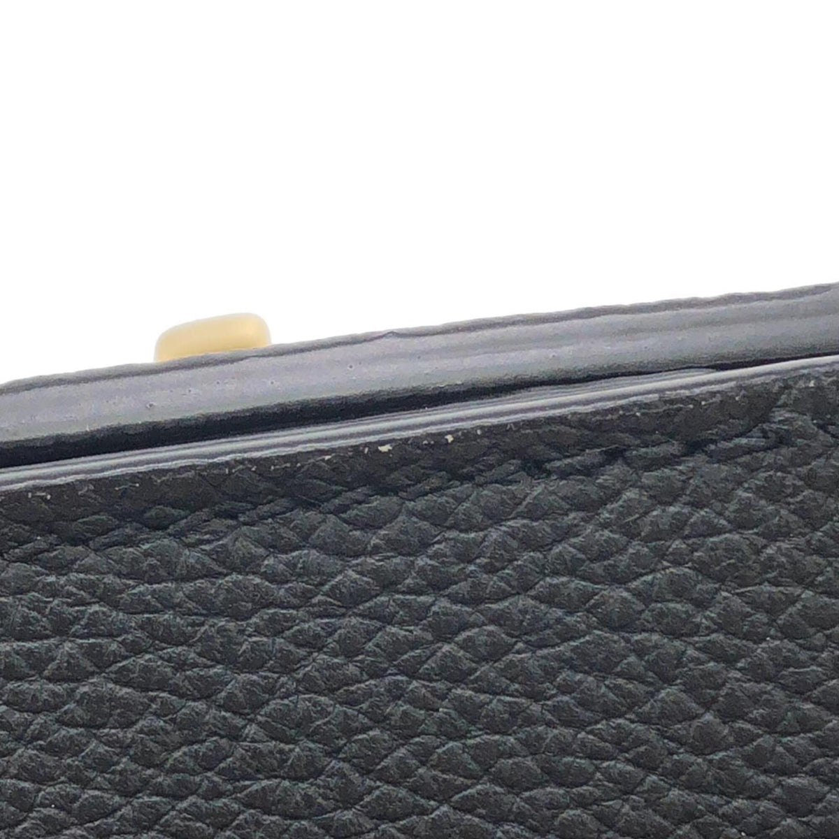 Louis Vuitton Black Leather Handbag (Pre-Owned)